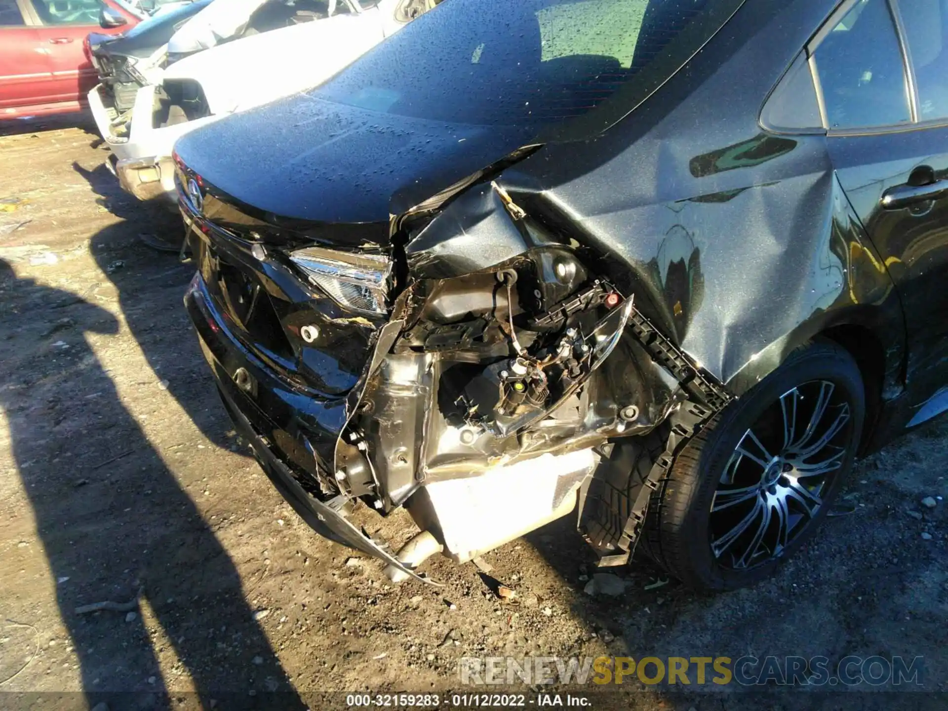 6 Photograph of a damaged car 5YFDPRAE2LP050310 TOYOTA COROLLA 2020