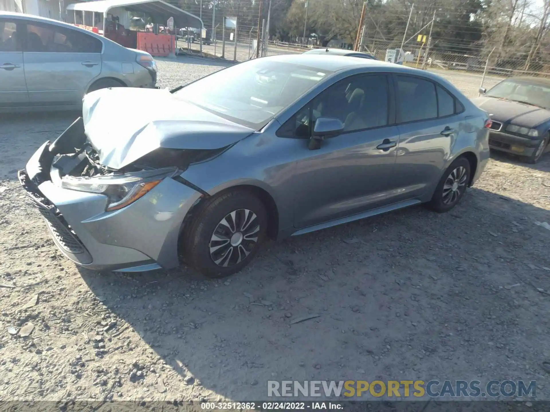 2 Photograph of a damaged car 5YFDPRAE2LP057094 TOYOTA COROLLA 2020