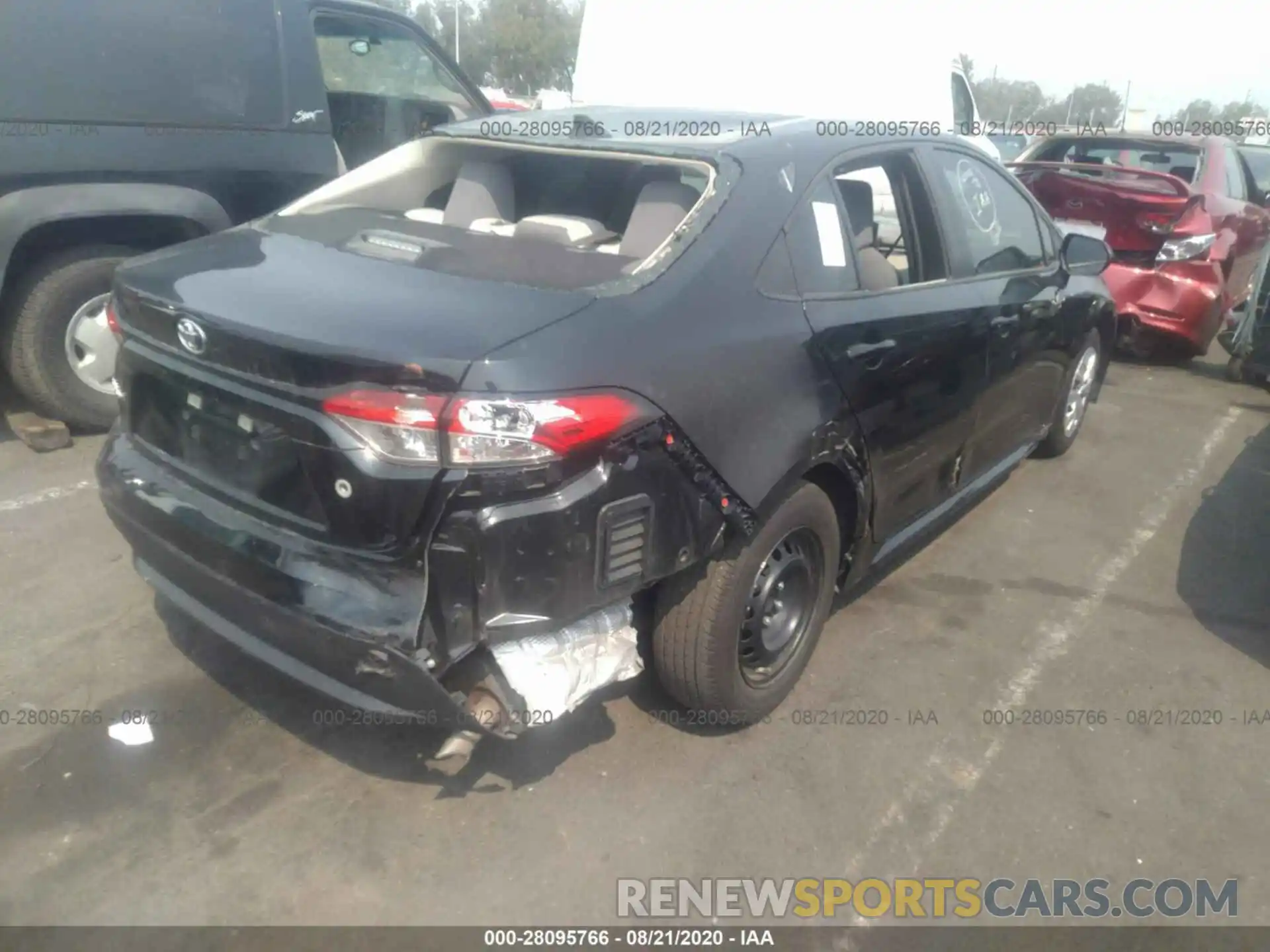 4 Photograph of a damaged car 5YFDPRAE2LP063574 TOYOTA COROLLA 2020