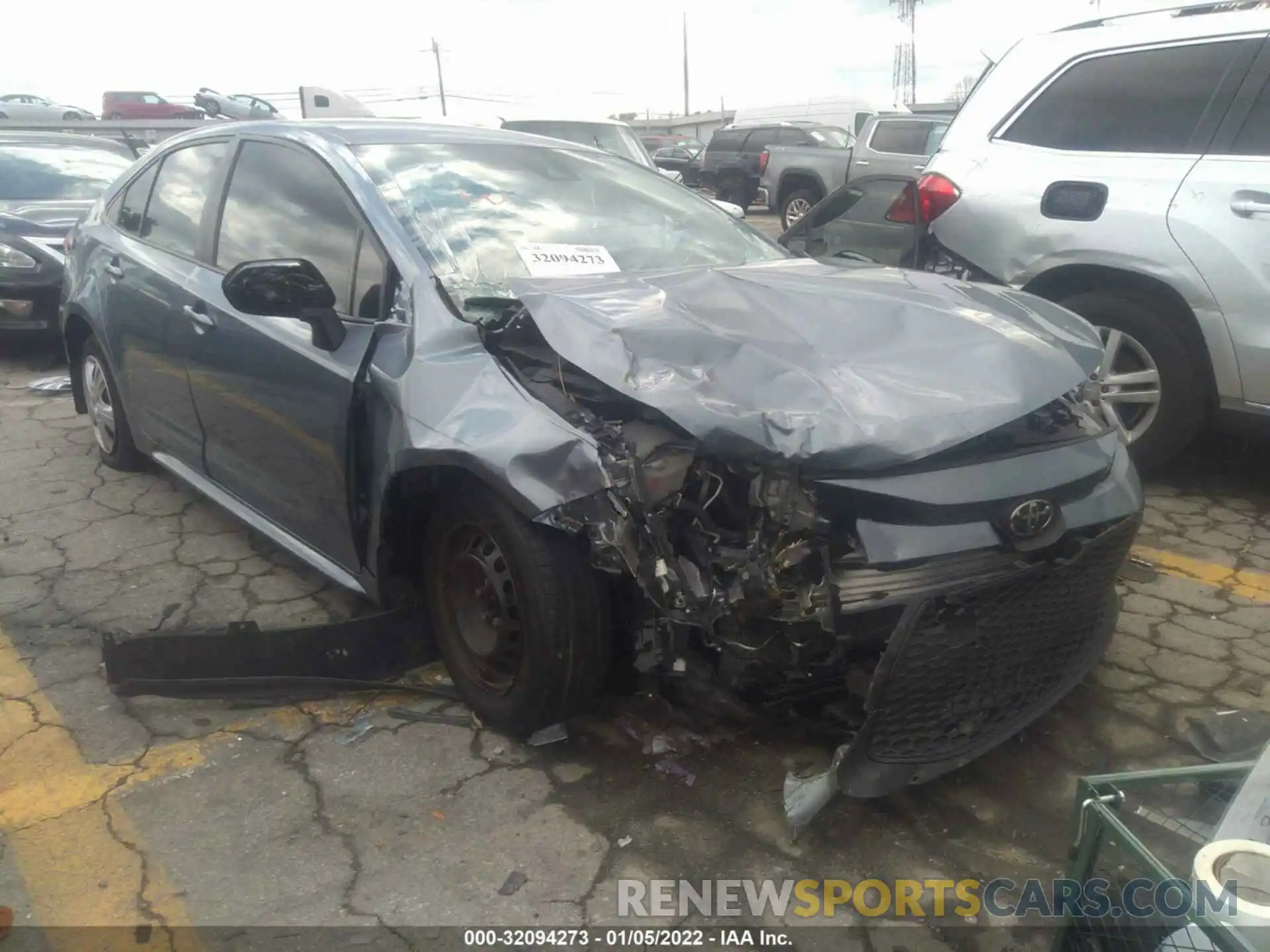 1 Photograph of a damaged car 5YFDPRAE2LP067415 TOYOTA COROLLA 2020