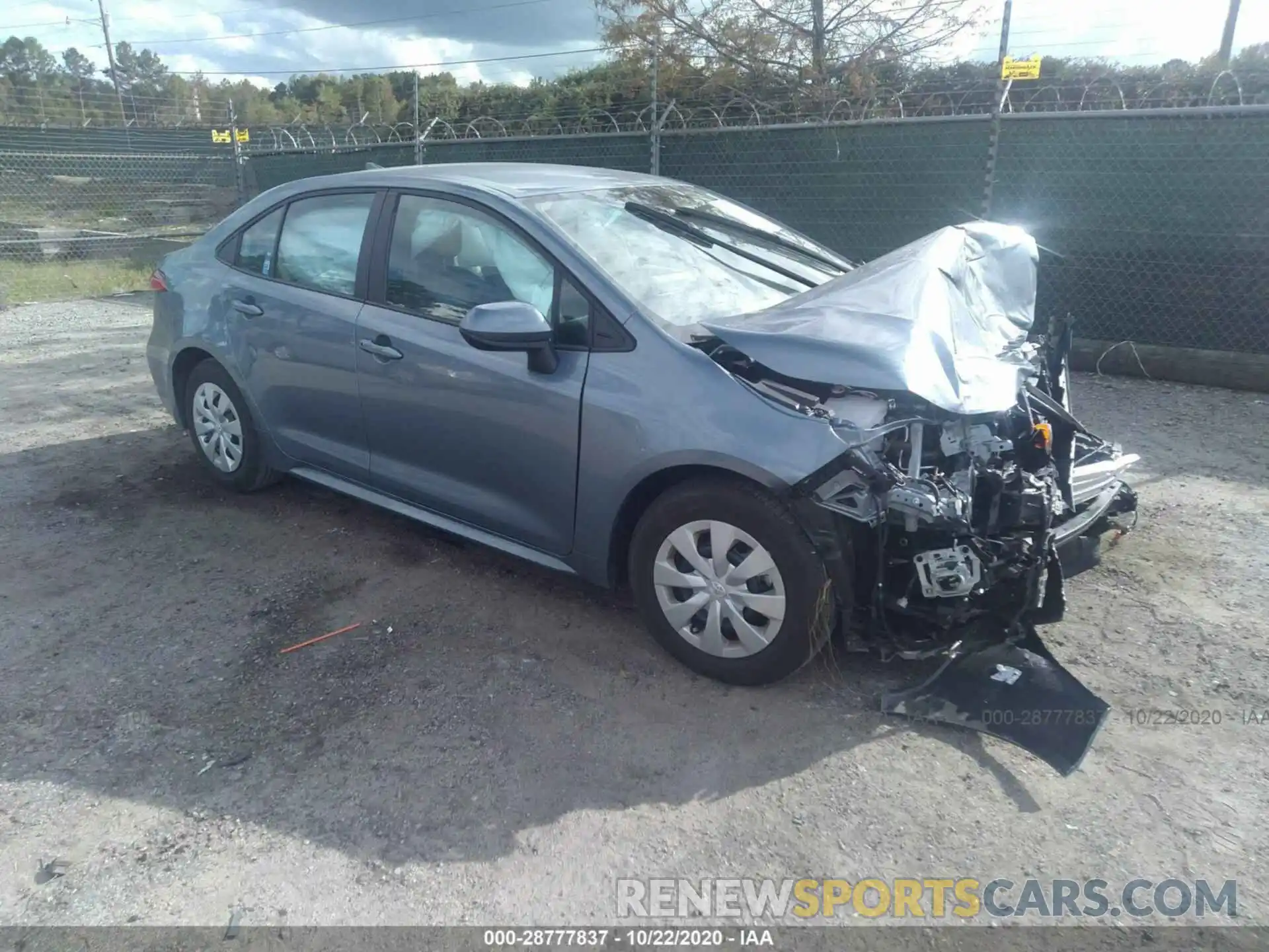 1 Photograph of a damaged car 5YFDPRAE2LP092945 TOYOTA COROLLA 2020