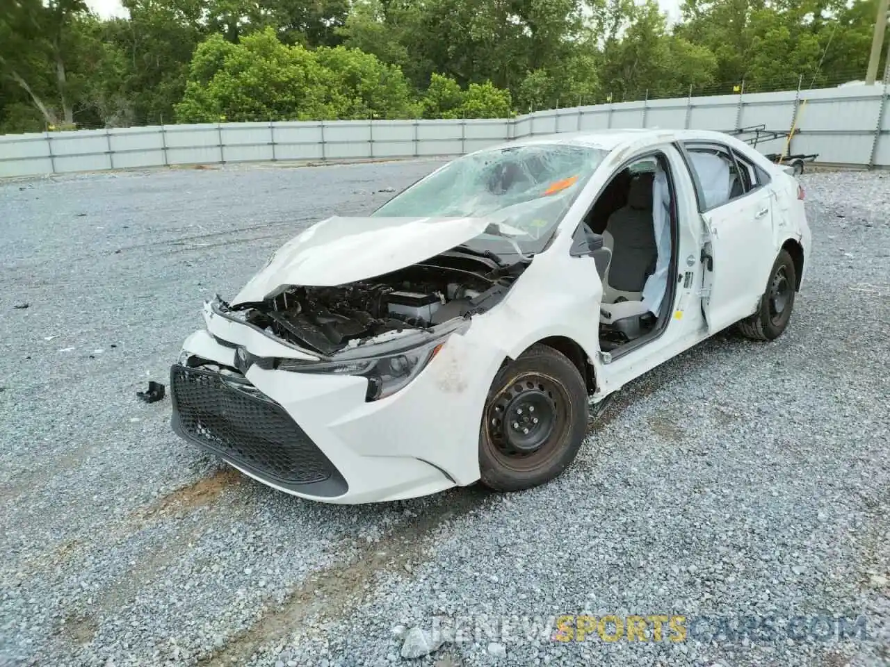 2 Photograph of a damaged car 5YFDPRAE2LP134367 TOYOTA COROLLA 2020