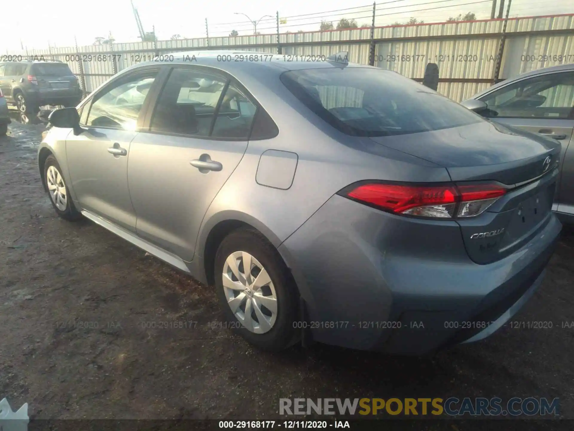 3 Photograph of a damaged car 5YFDPRAE3LP003741 TOYOTA COROLLA 2020