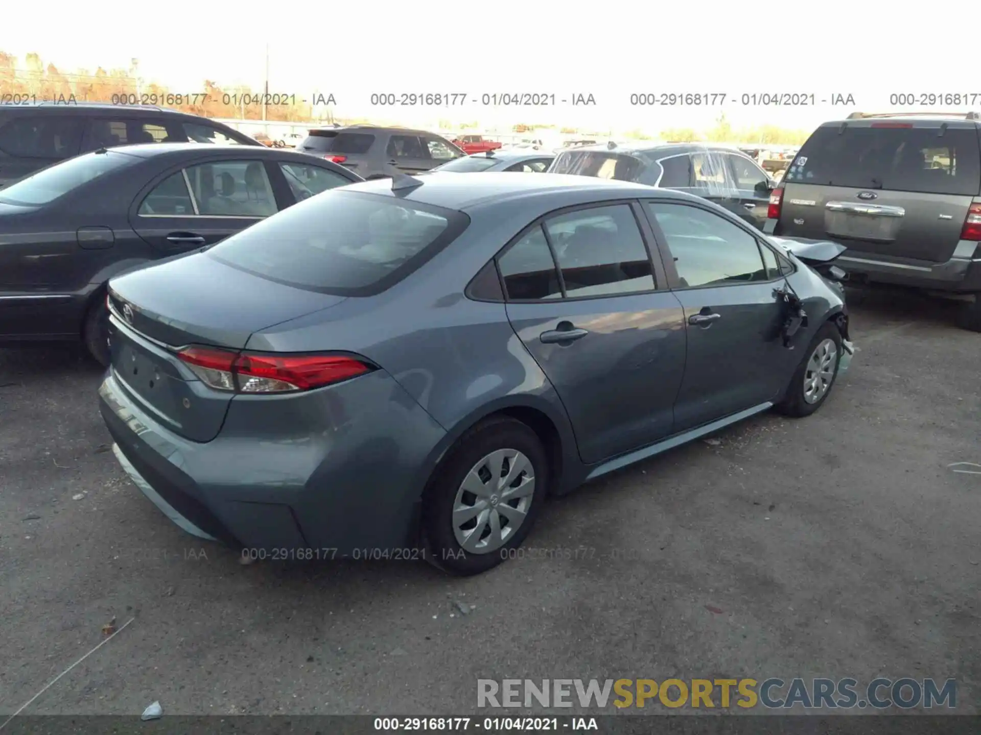 4 Photograph of a damaged car 5YFDPRAE3LP003741 TOYOTA COROLLA 2020