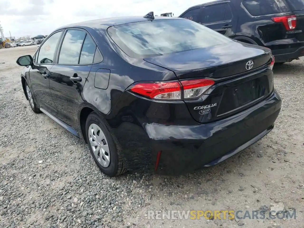 3 Photograph of a damaged car 5YFDPRAE3LP004548 TOYOTA COROLLA 2020