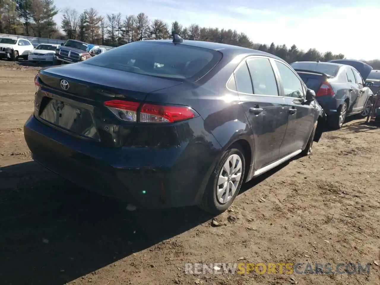 4 Photograph of a damaged car 5YFDPRAE3LP005912 TOYOTA COROLLA 2020