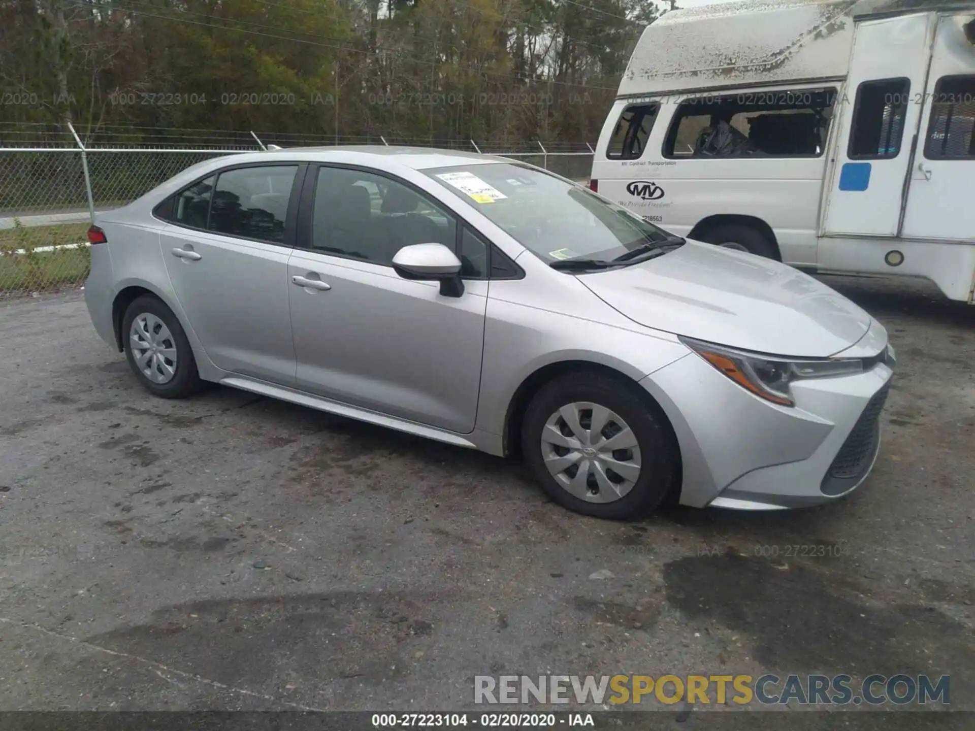 1 Photograph of a damaged car 5YFDPRAE3LP013119 TOYOTA COROLLA 2020