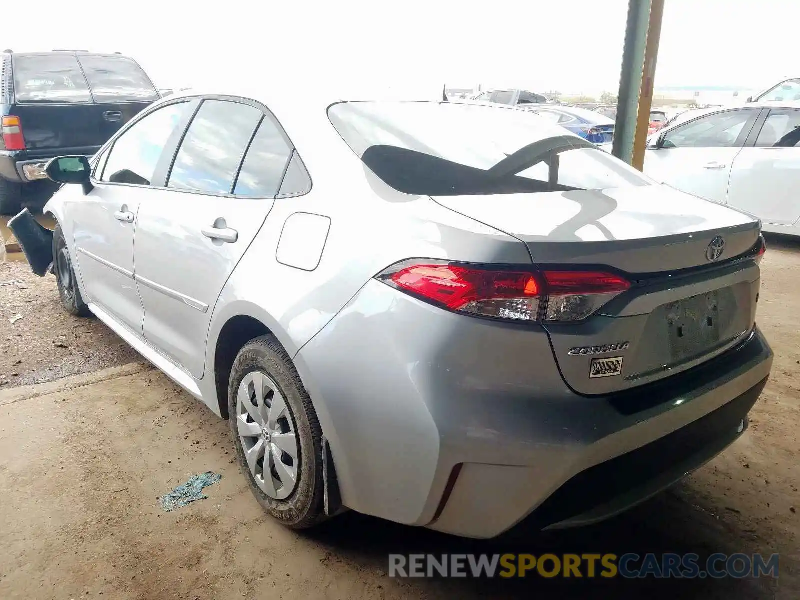 3 Photograph of a damaged car 5YFDPRAE3LP017431 TOYOTA COROLLA 2020