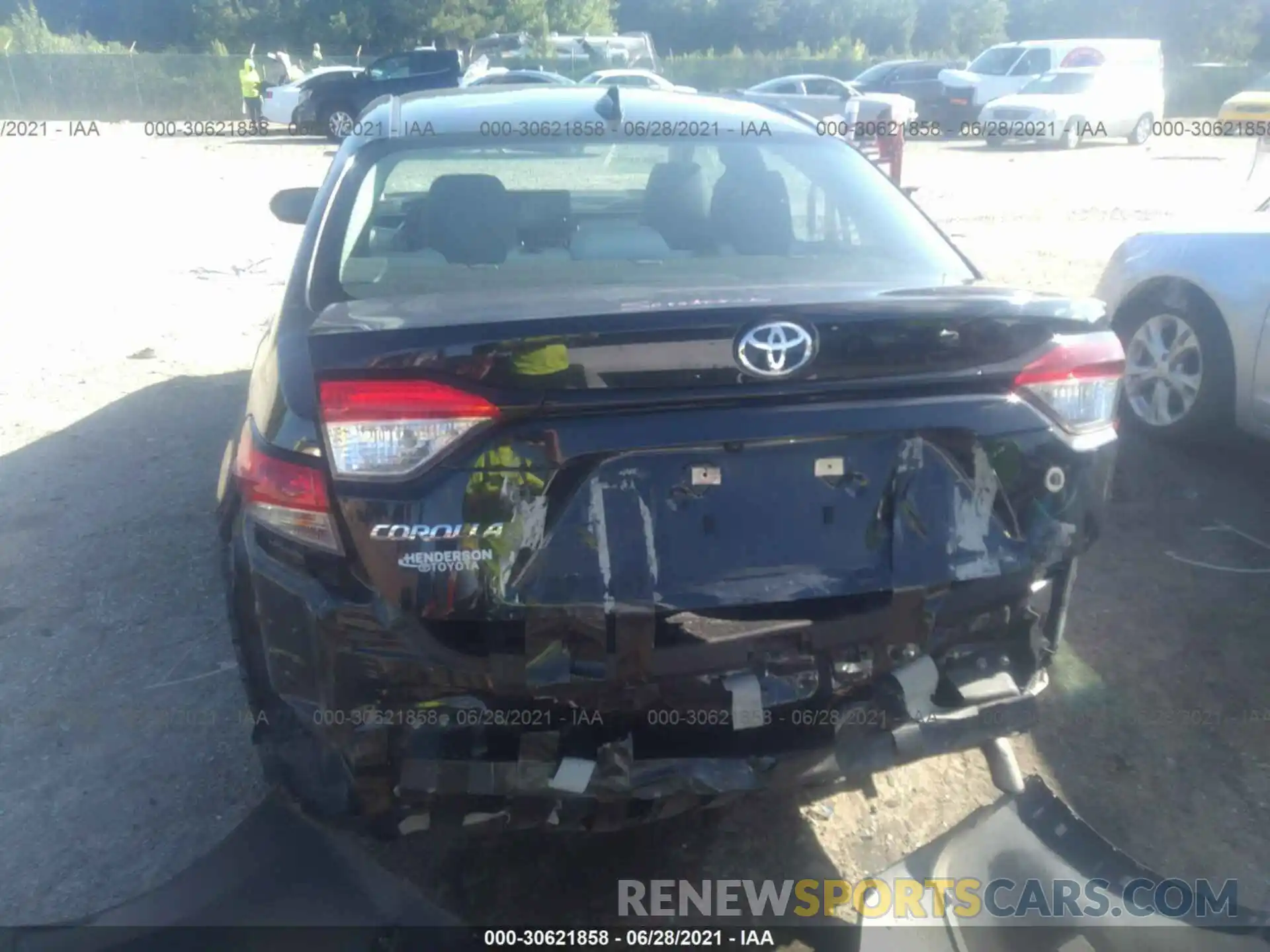 6 Photograph of a damaged car 5YFDPRAE3LP034777 TOYOTA COROLLA 2020