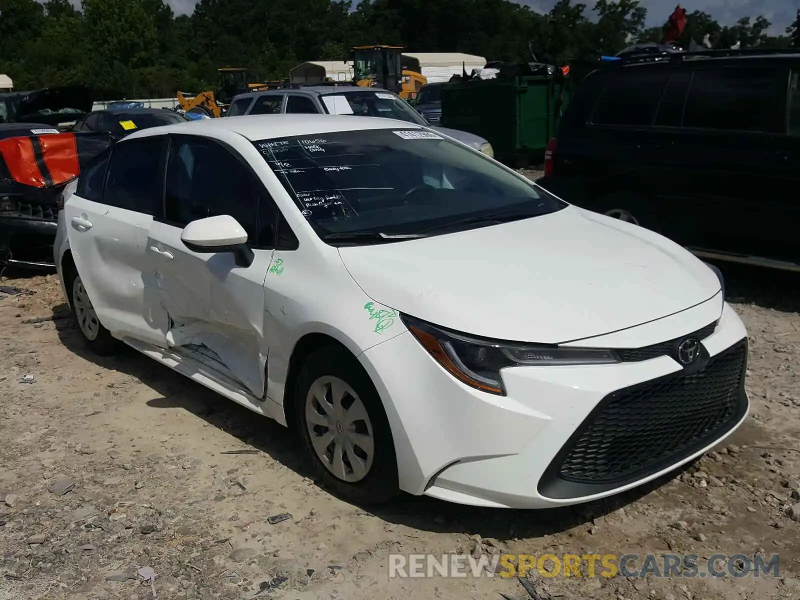 1 Photograph of a damaged car 5YFDPRAE3LP045746 TOYOTA COROLLA 2020