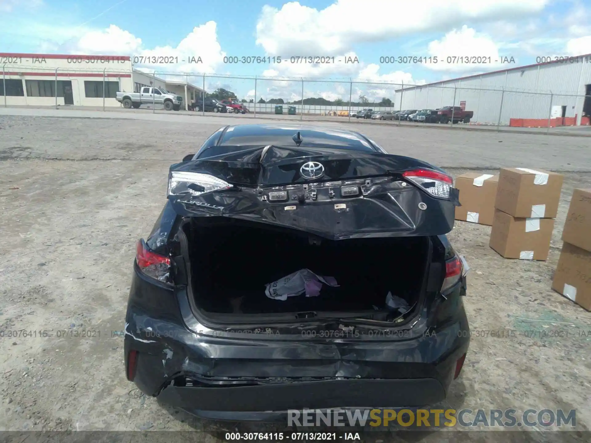 6 Photograph of a damaged car 5YFDPRAE3LP048131 TOYOTA COROLLA 2020