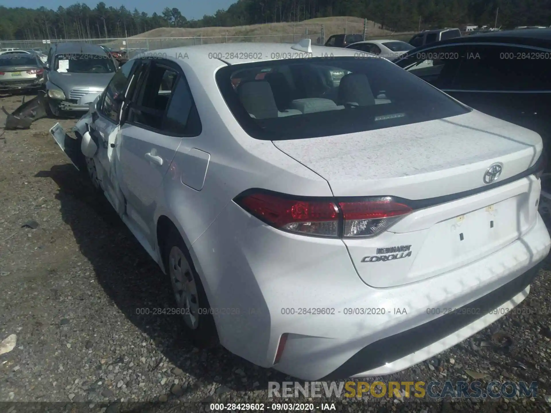 3 Photograph of a damaged car 5YFDPRAE3LP105637 TOYOTA COROLLA 2020