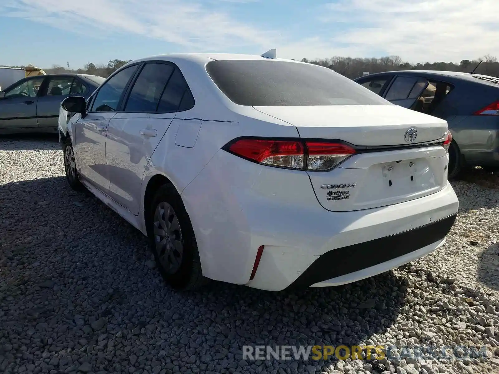 3 Photograph of a damaged car 5YFDPRAE3LP133597 TOYOTA COROLLA 2020