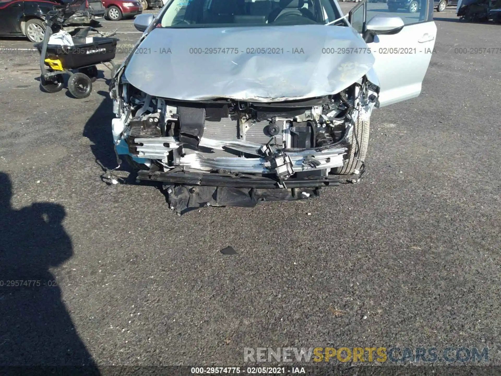 12 Фотография поврежденного автомобиля 5YFDPRAE4LP013999 TOYOTA COROLLA 2020