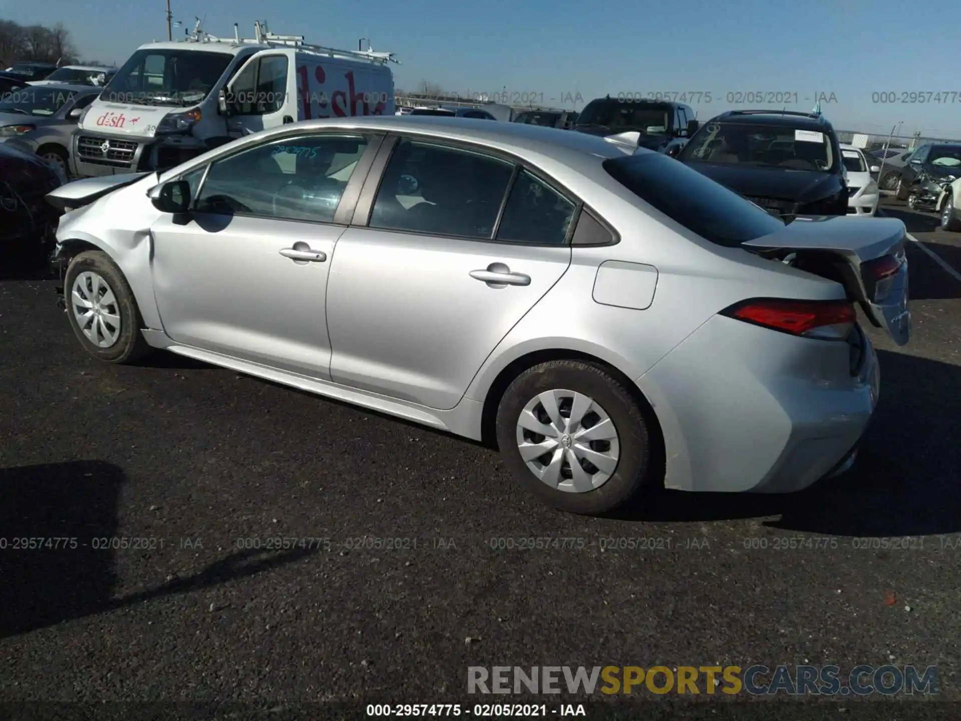 3 Photograph of a damaged car 5YFDPRAE4LP013999 TOYOTA COROLLA 2020