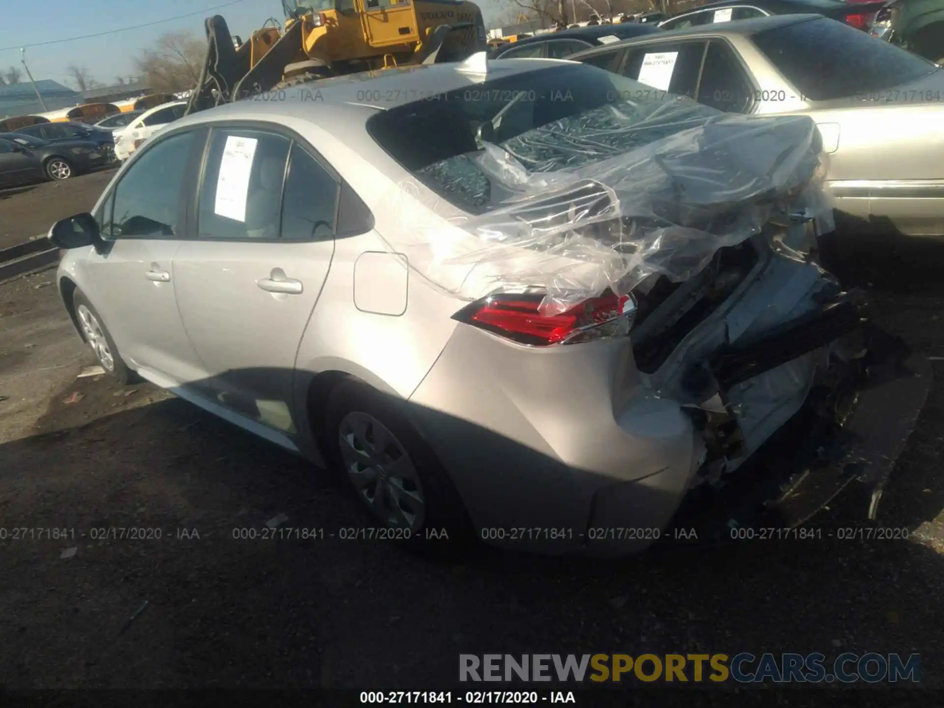 3 Photograph of a damaged car 5YFDPRAE4LP014277 TOYOTA COROLLA 2020