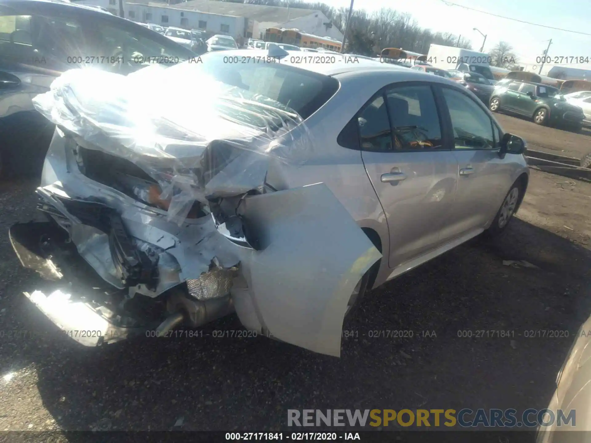 4 Photograph of a damaged car 5YFDPRAE4LP014277 TOYOTA COROLLA 2020