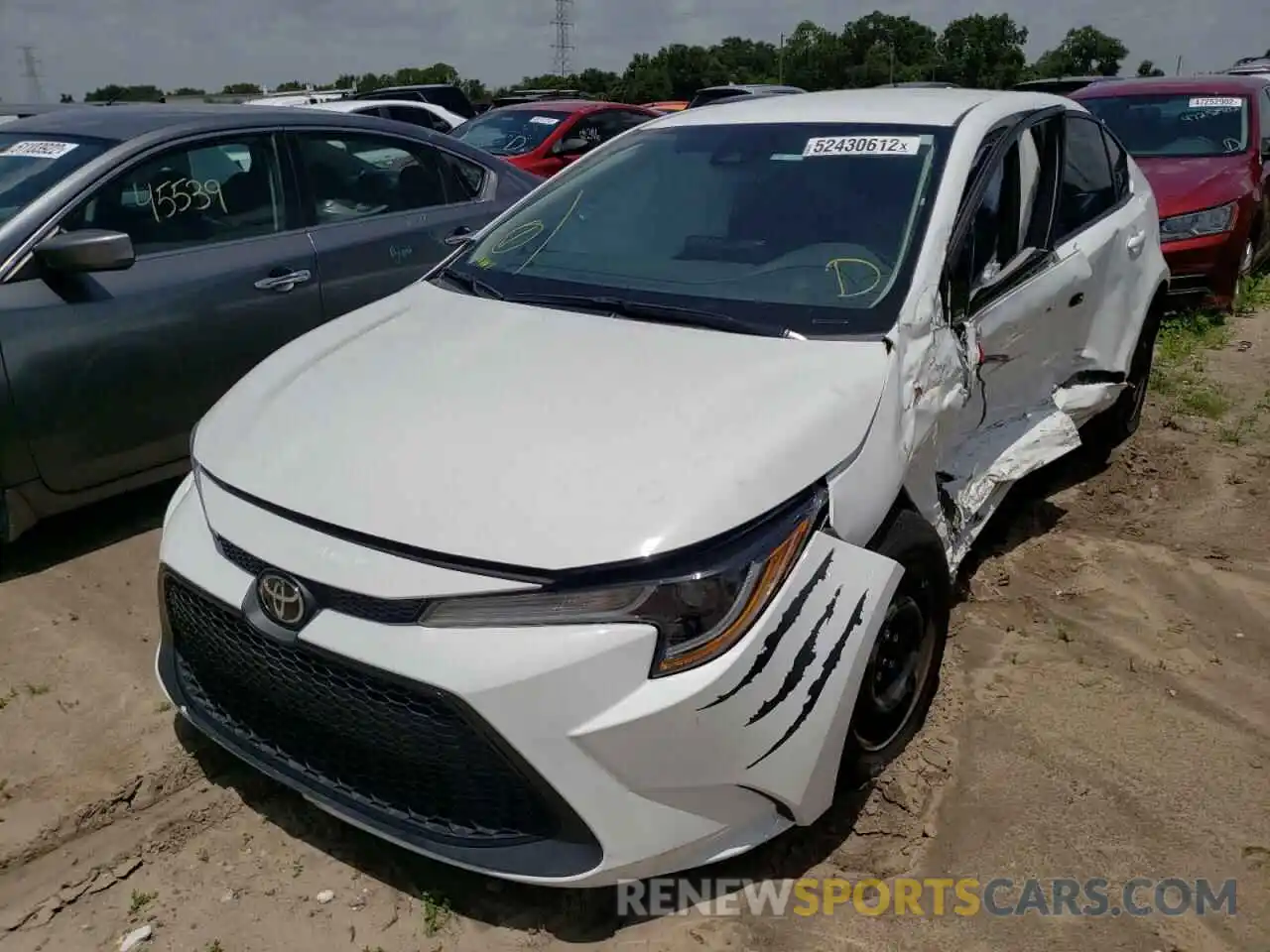 2 Photograph of a damaged car 5YFDPRAE4LP051703 TOYOTA COROLLA 2020