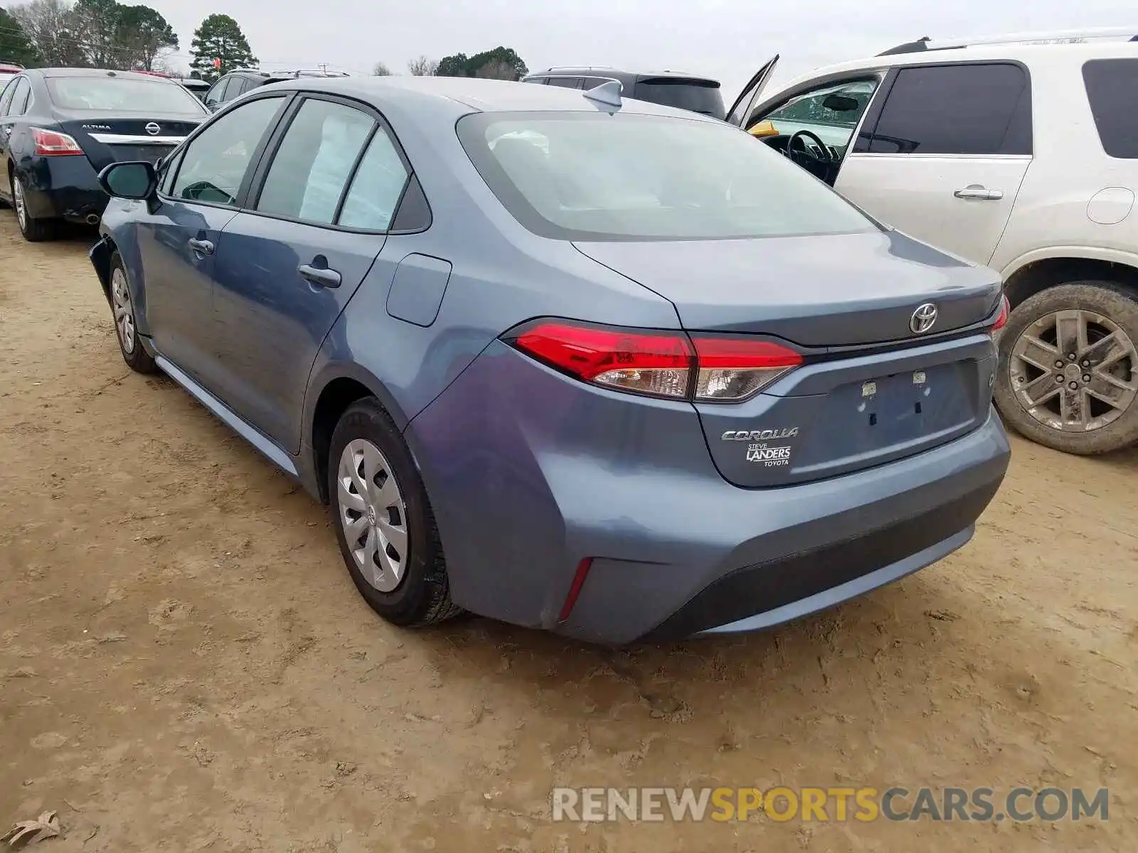 3 Photograph of a damaged car 5YFDPRAE4LP052320 TOYOTA COROLLA 2020