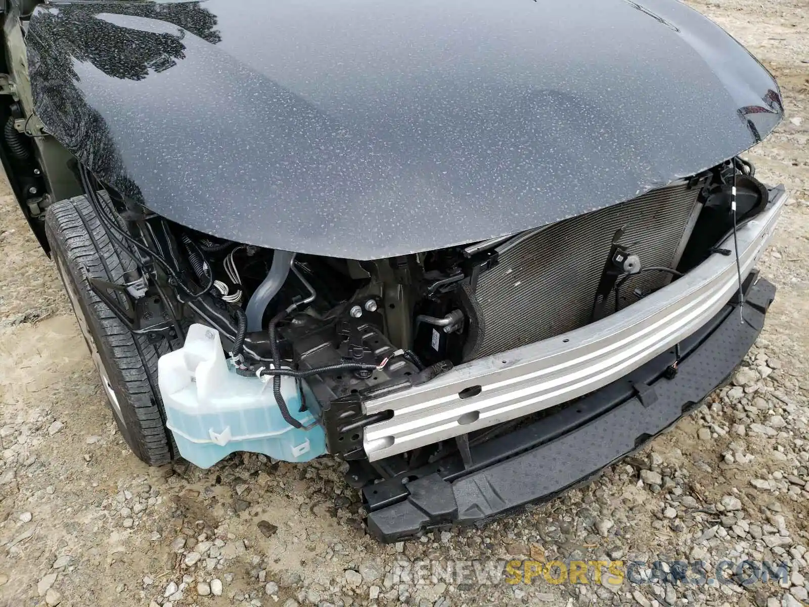 9 Photograph of a damaged car 5YFDPRAE4LP076553 TOYOTA COROLLA 2020