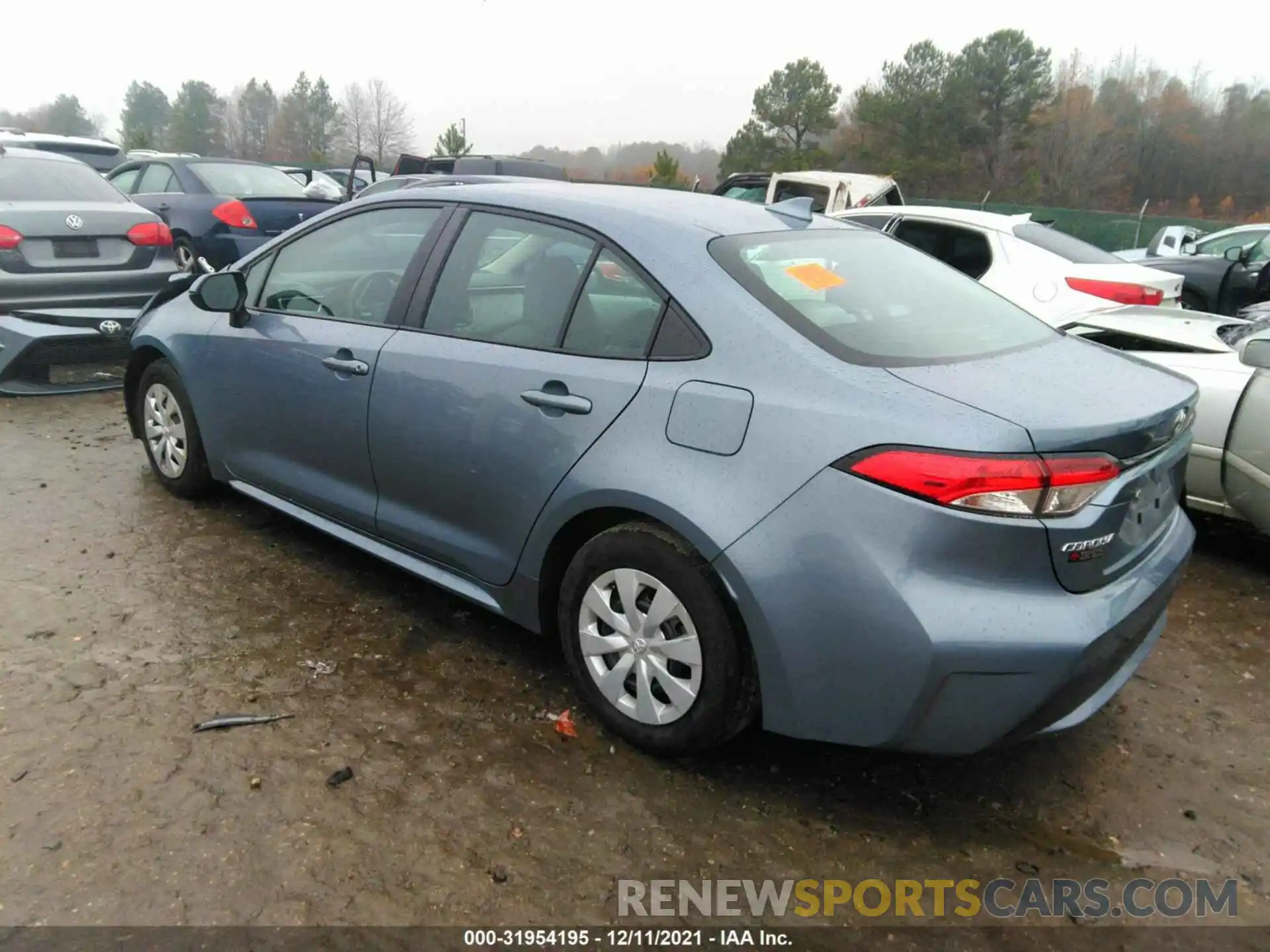 3 Photograph of a damaged car 5YFDPRAE4LP120440 TOYOTA COROLLA 2020