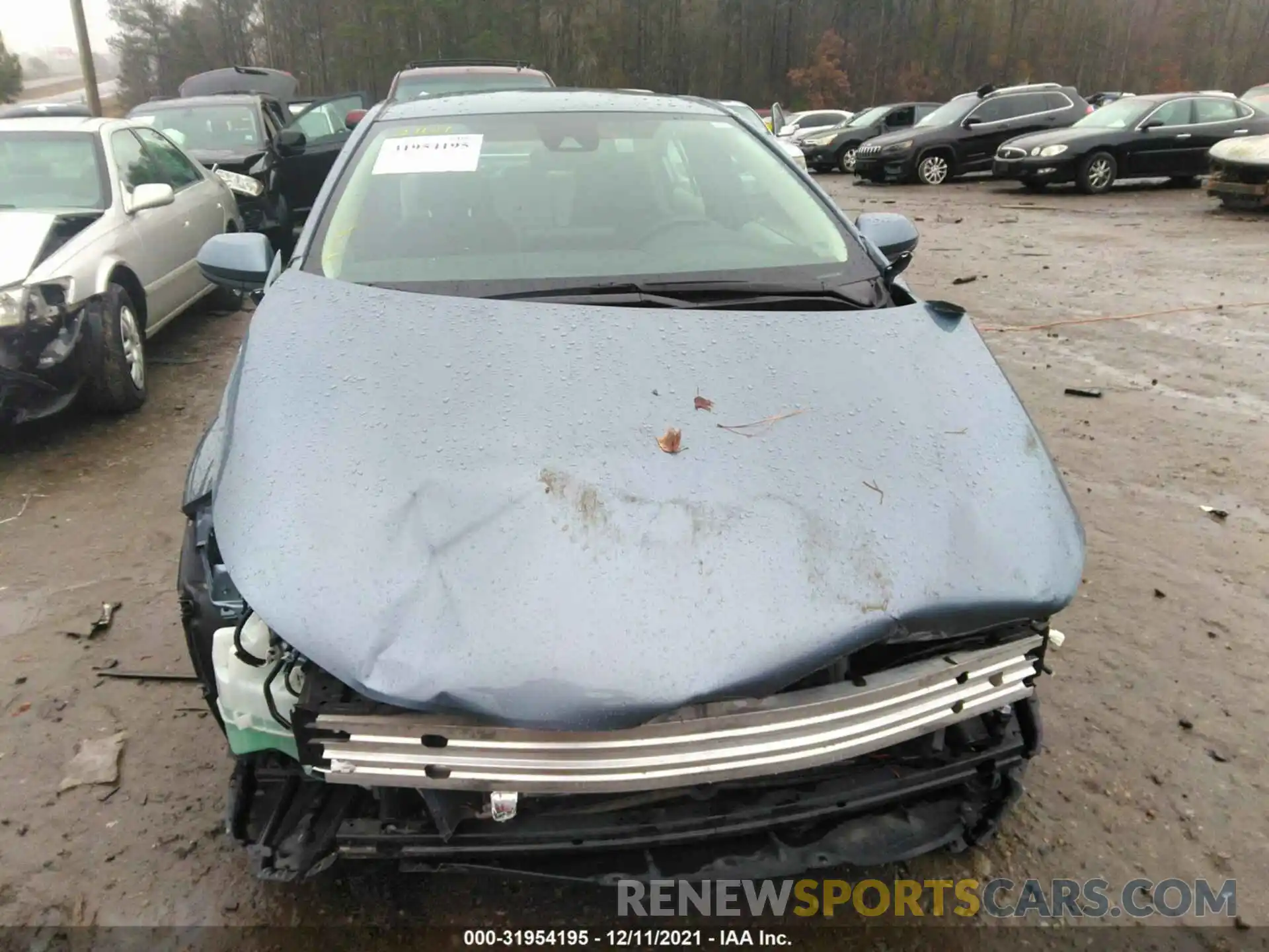 6 Photograph of a damaged car 5YFDPRAE4LP120440 TOYOTA COROLLA 2020