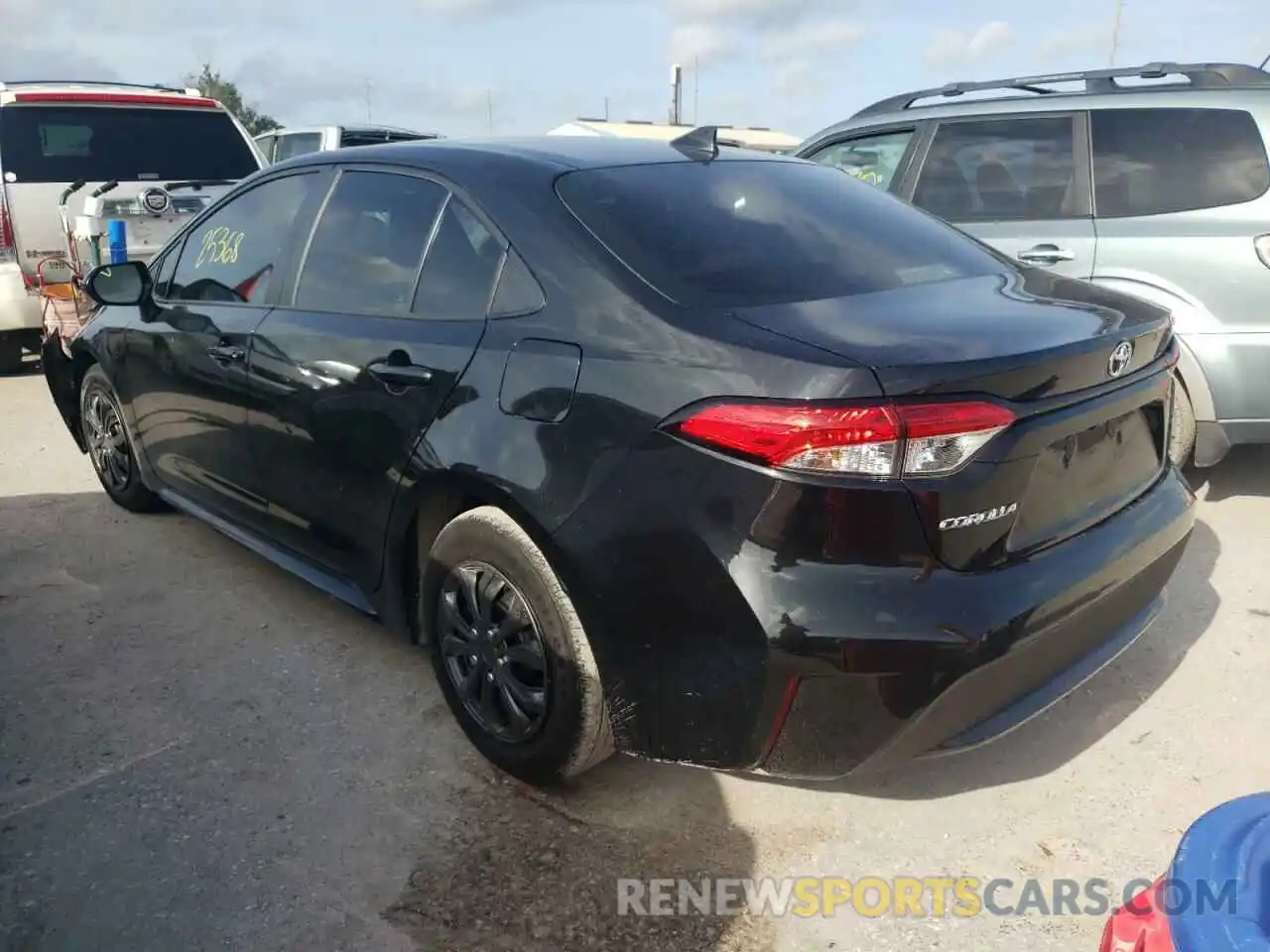 3 Photograph of a damaged car 5YFDPRAE4LP127789 TOYOTA COROLLA 2020