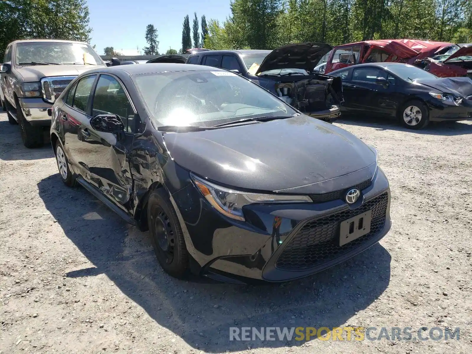 1 Photograph of a damaged car 5YFDPRAE4LP140462 TOYOTA COROLLA 2020