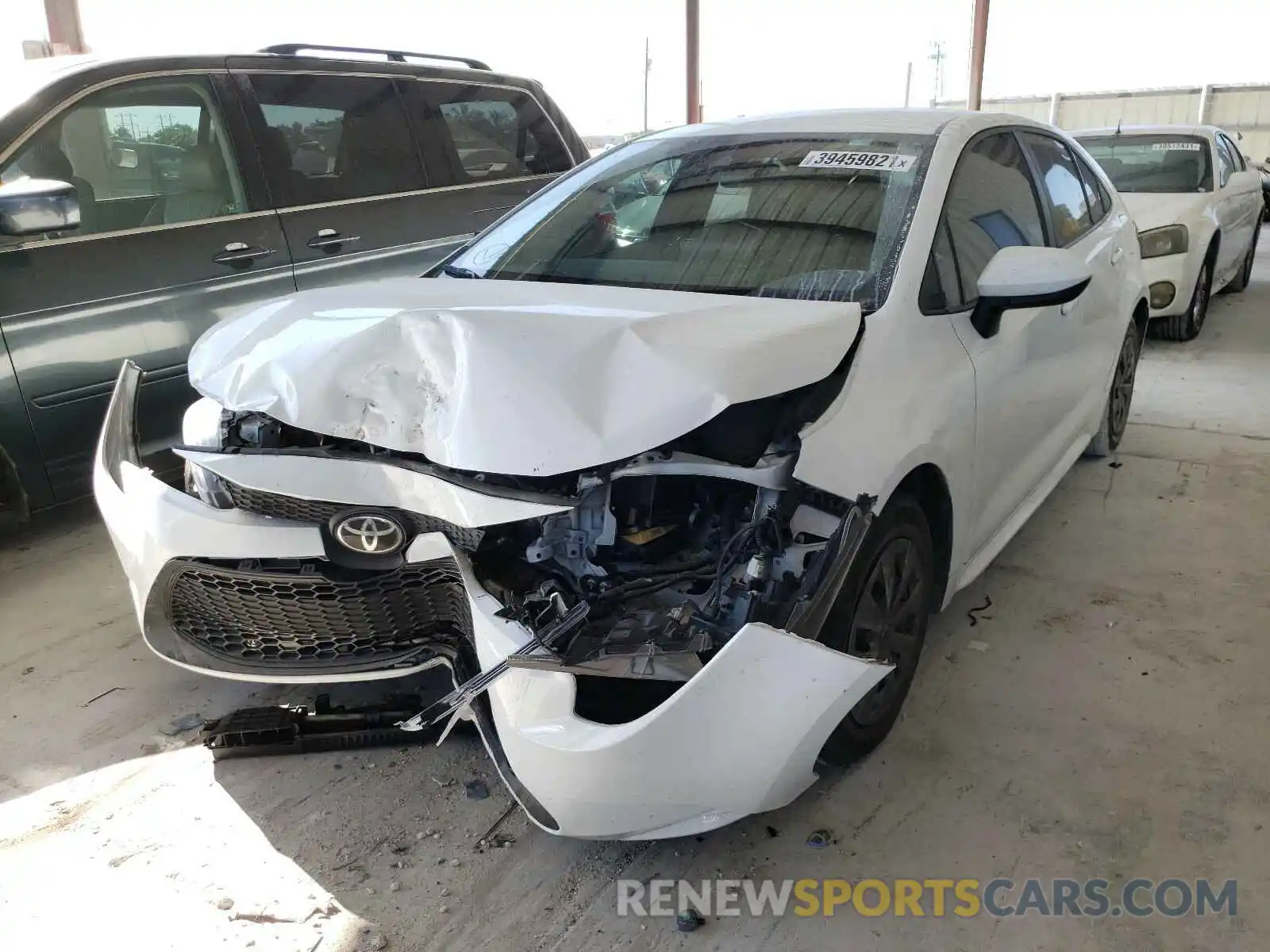 2 Photograph of a damaged car 5YFDPRAE5LP005510 TOYOTA COROLLA 2020