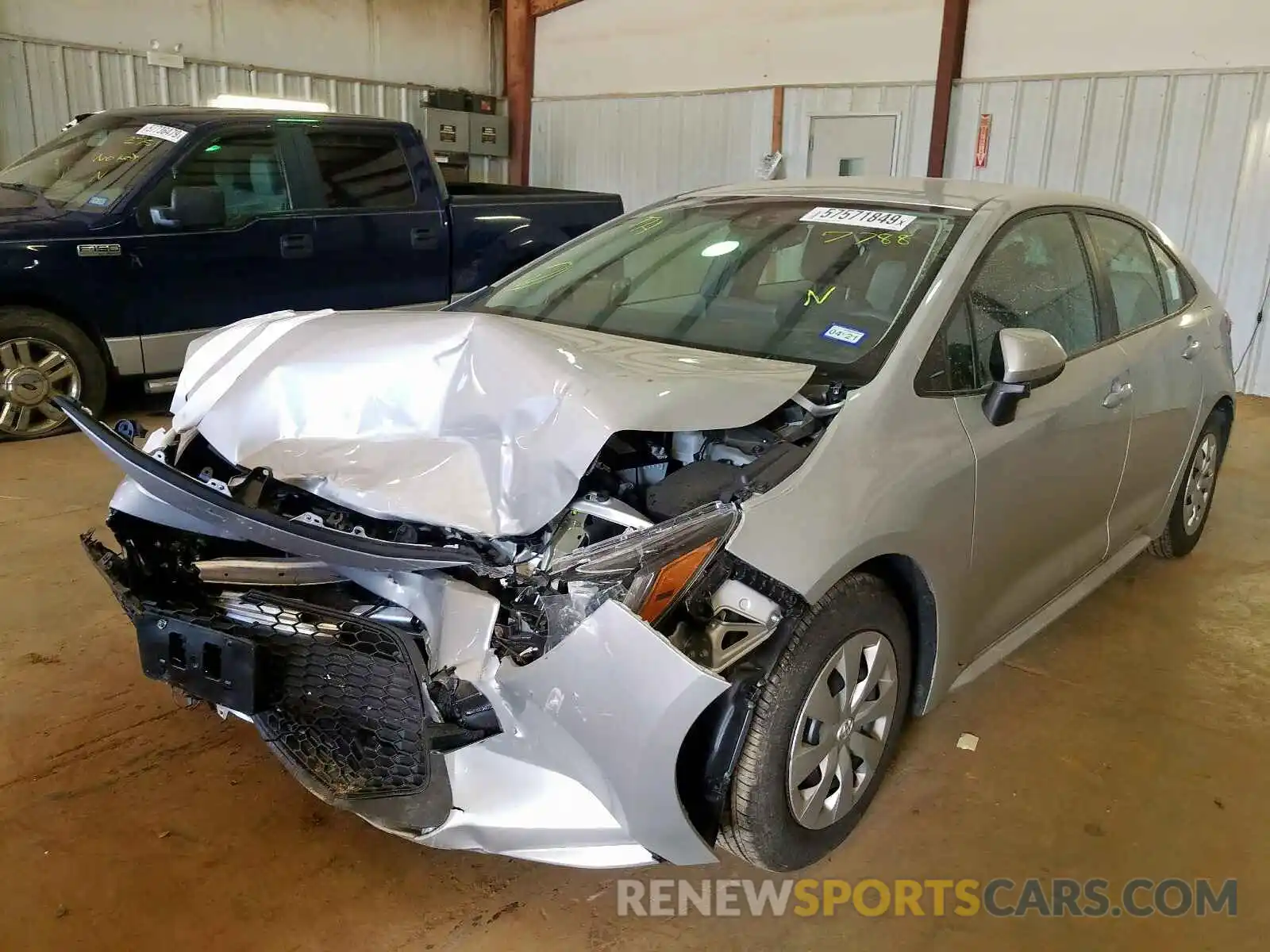 2 Photograph of a damaged car 5YFDPRAE5LP007788 TOYOTA COROLLA 2020