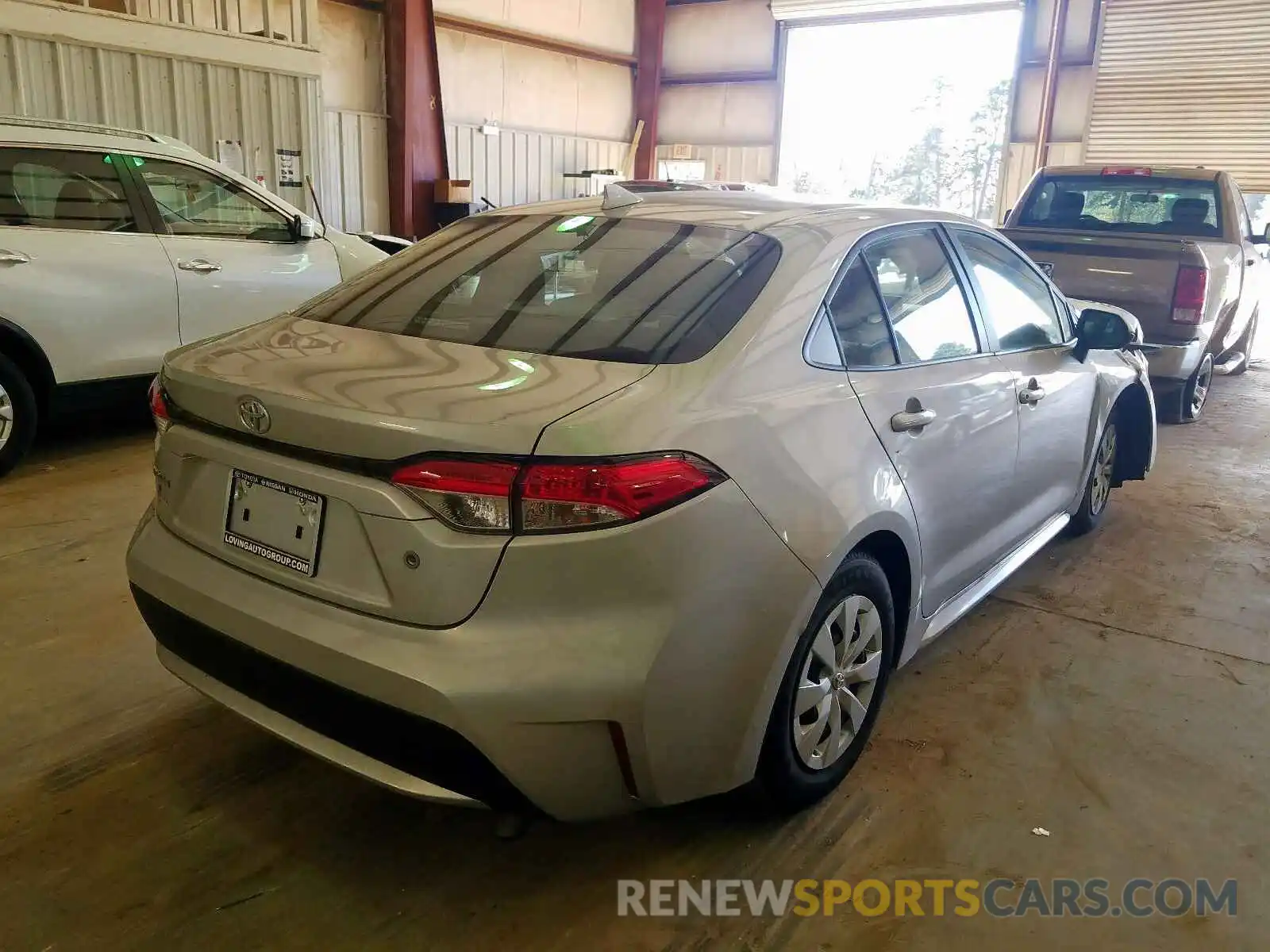 4 Photograph of a damaged car 5YFDPRAE5LP007788 TOYOTA COROLLA 2020