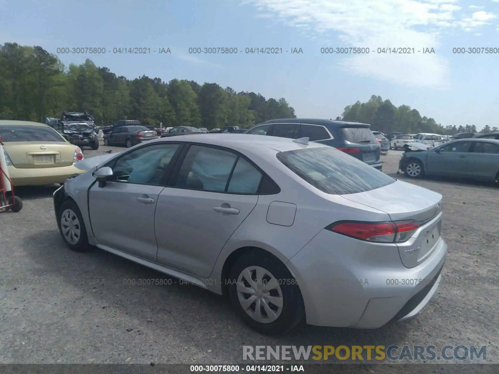 3 Photograph of a damaged car 5YFDPRAE5LP008116 TOYOTA COROLLA 2020