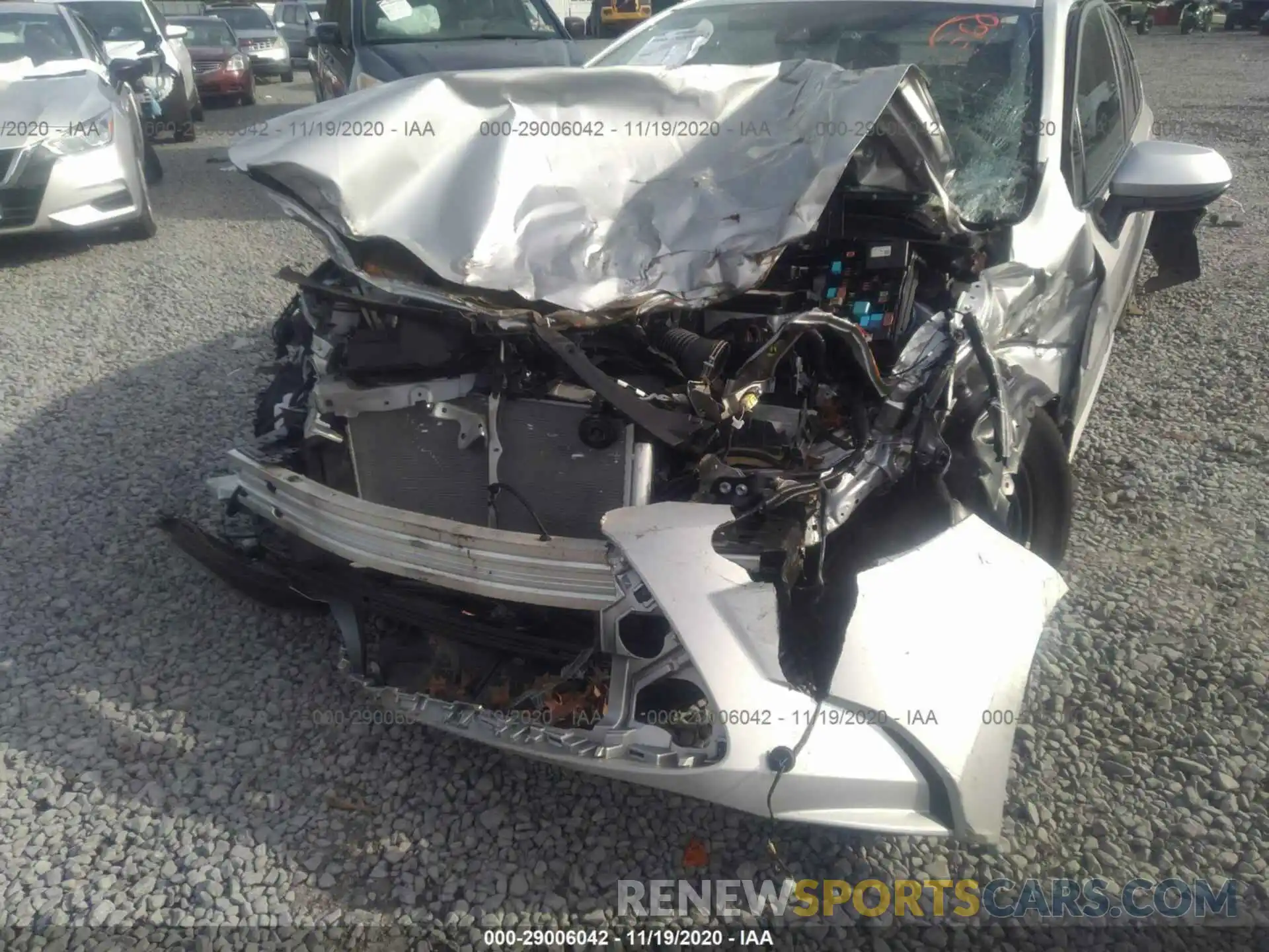 6 Photograph of a damaged car 5YFDPRAE5LP011260 TOYOTA COROLLA 2020