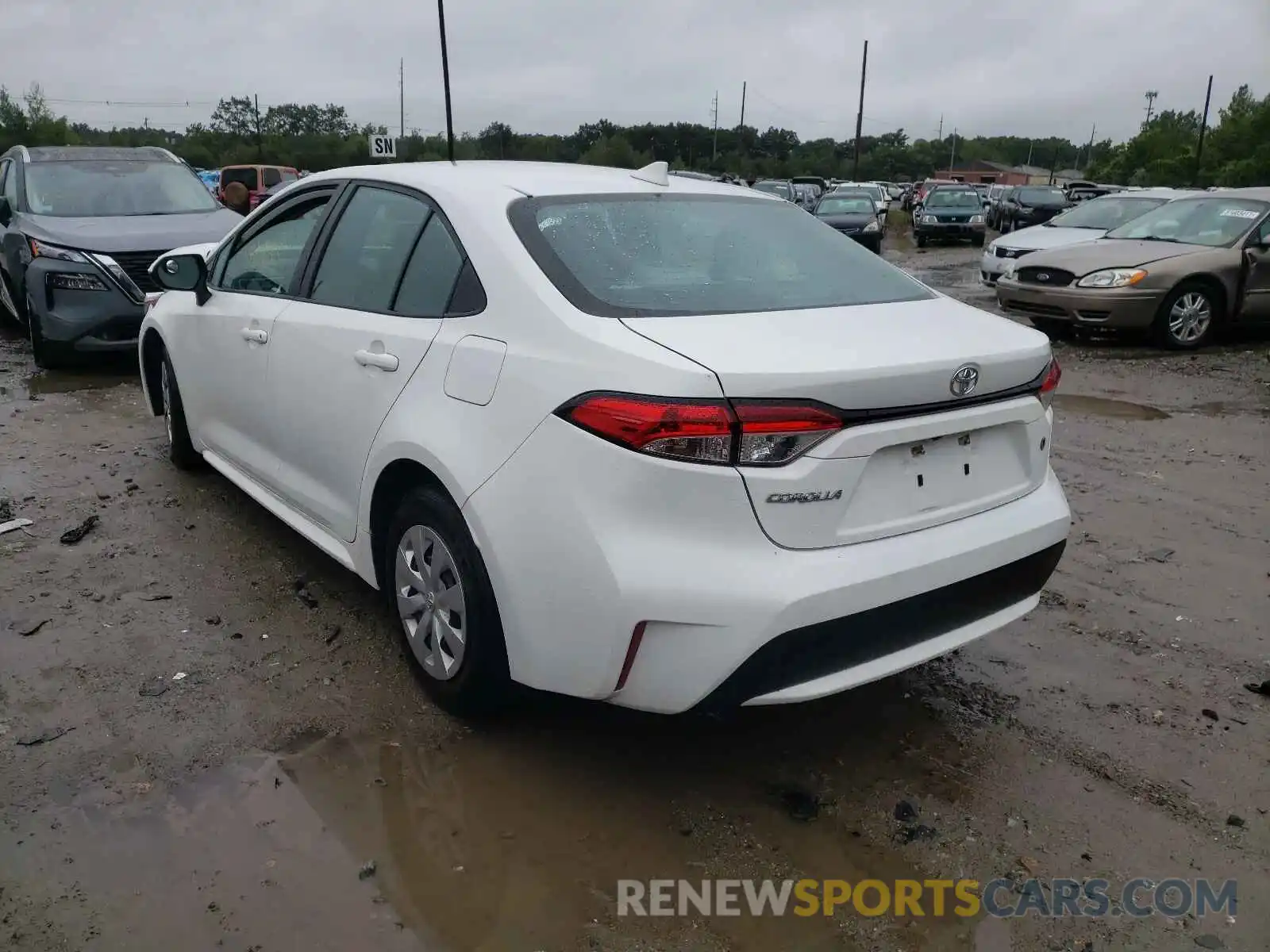 3 Photograph of a damaged car 5YFDPRAE5LP013347 TOYOTA COROLLA 2020