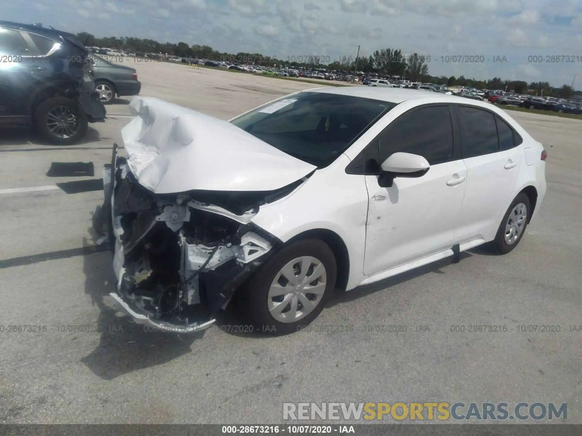 2 Photograph of a damaged car 5YFDPRAE5LP041049 TOYOTA COROLLA 2020