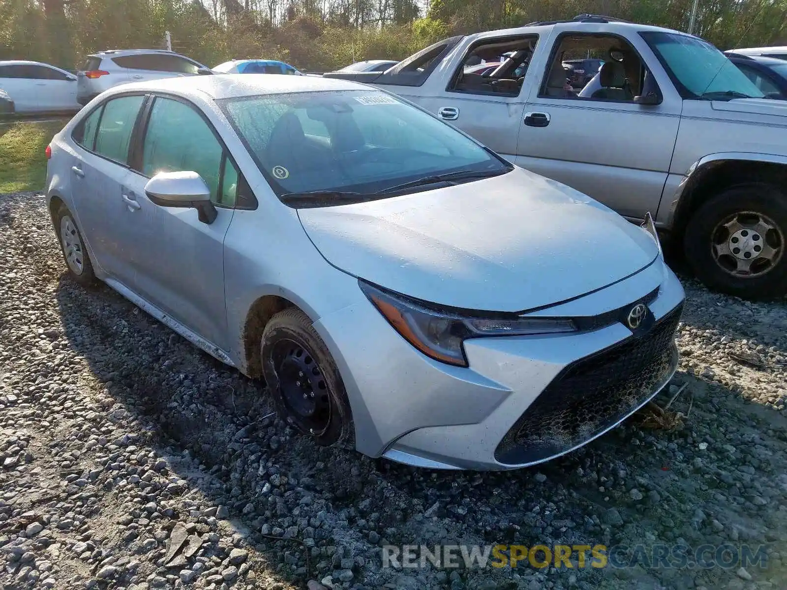 1 Photograph of a damaged car 5YFDPRAE5LP042427 TOYOTA COROLLA 2020