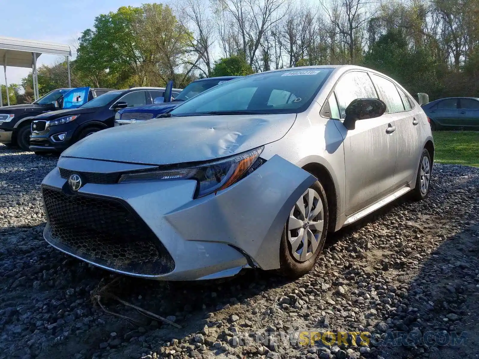 2 Photograph of a damaged car 5YFDPRAE5LP042427 TOYOTA COROLLA 2020