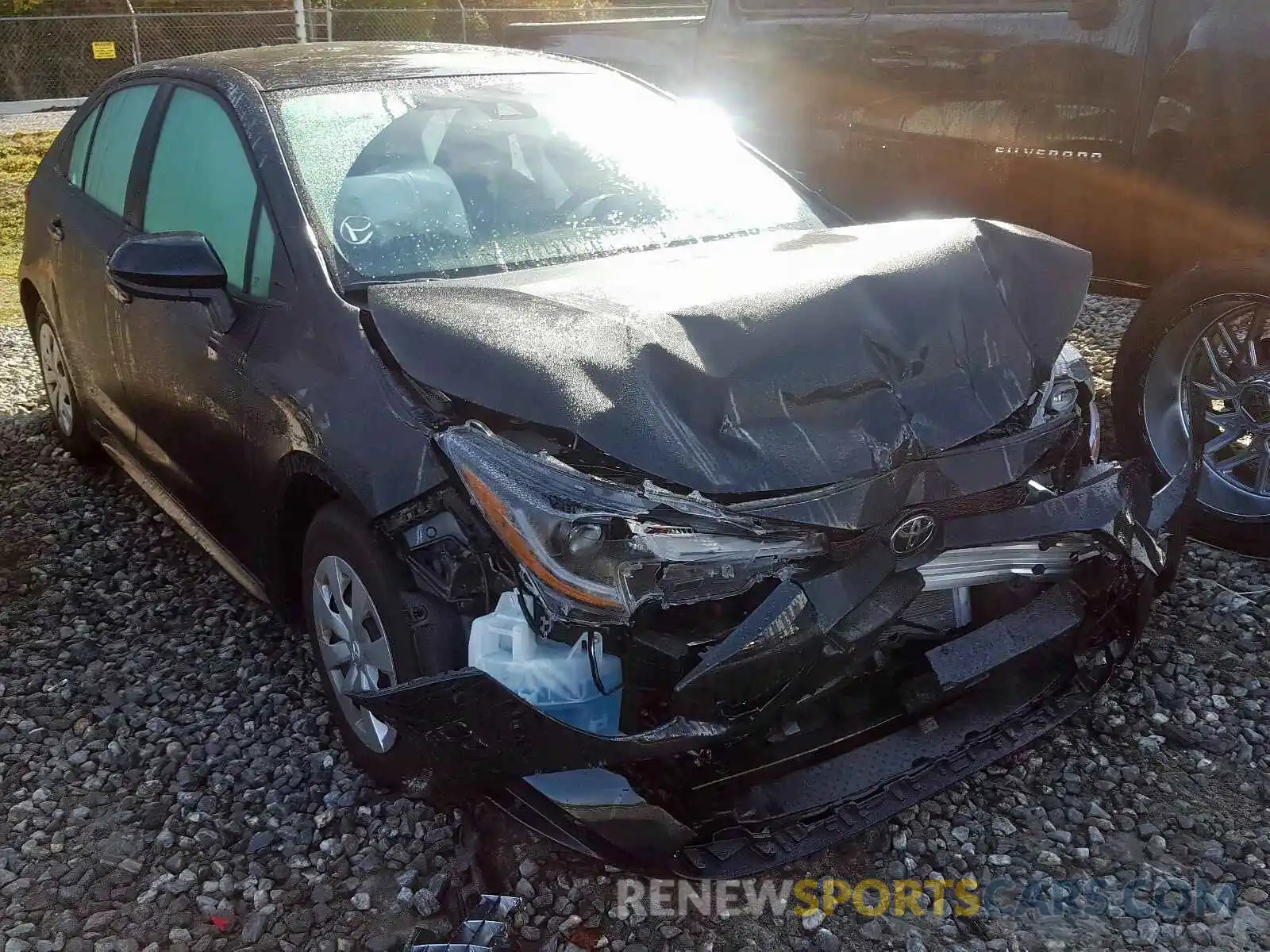 1 Photograph of a damaged car 5YFDPRAE5LP047367 TOYOTA COROLLA 2020