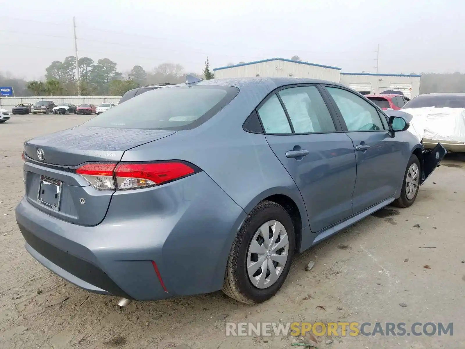 4 Photograph of a damaged car 5YFDPRAE5LP054416 TOYOTA COROLLA 2020