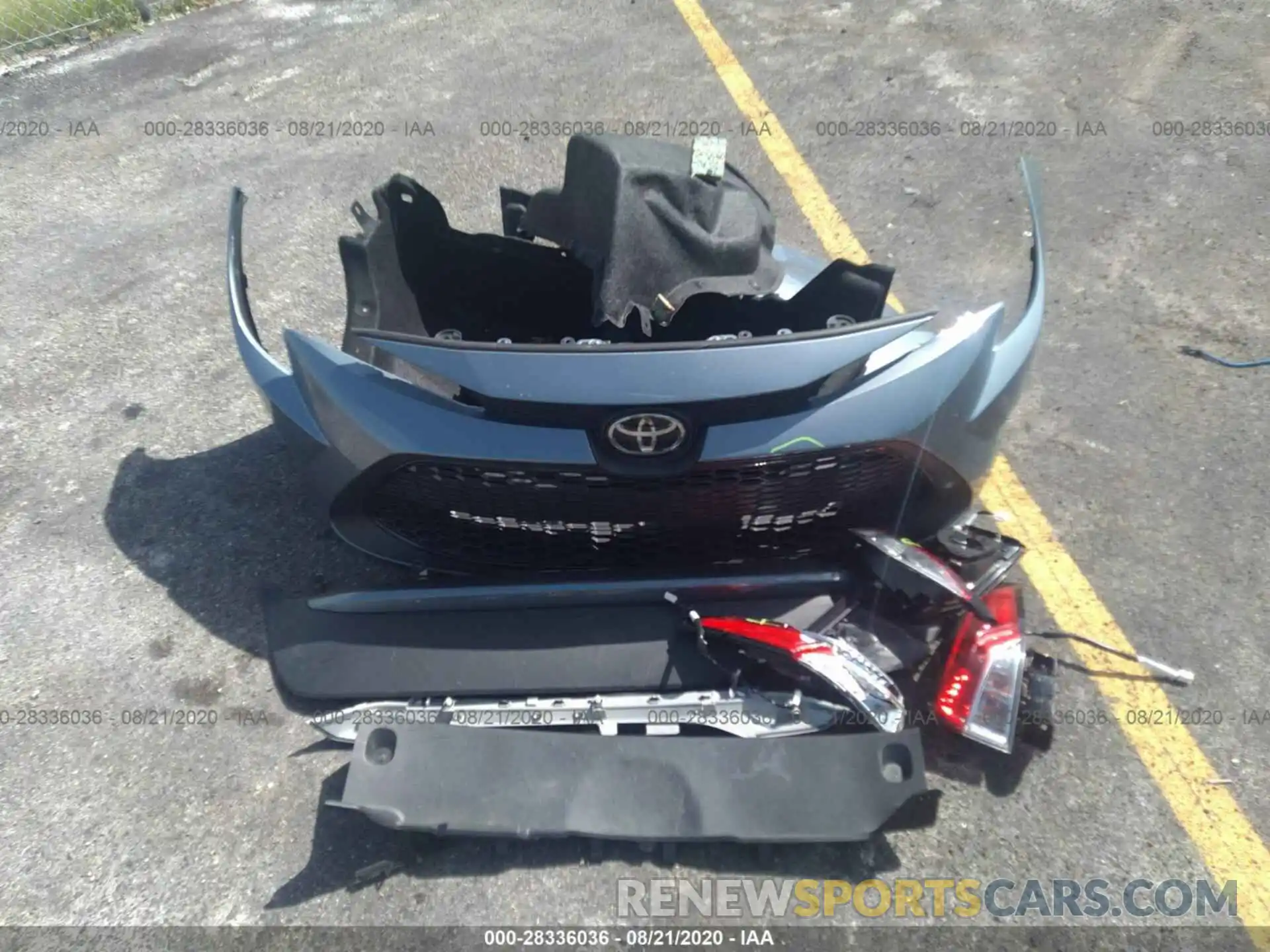 12 Photograph of a damaged car 5YFDPRAE5LP073399 TOYOTA COROLLA 2020