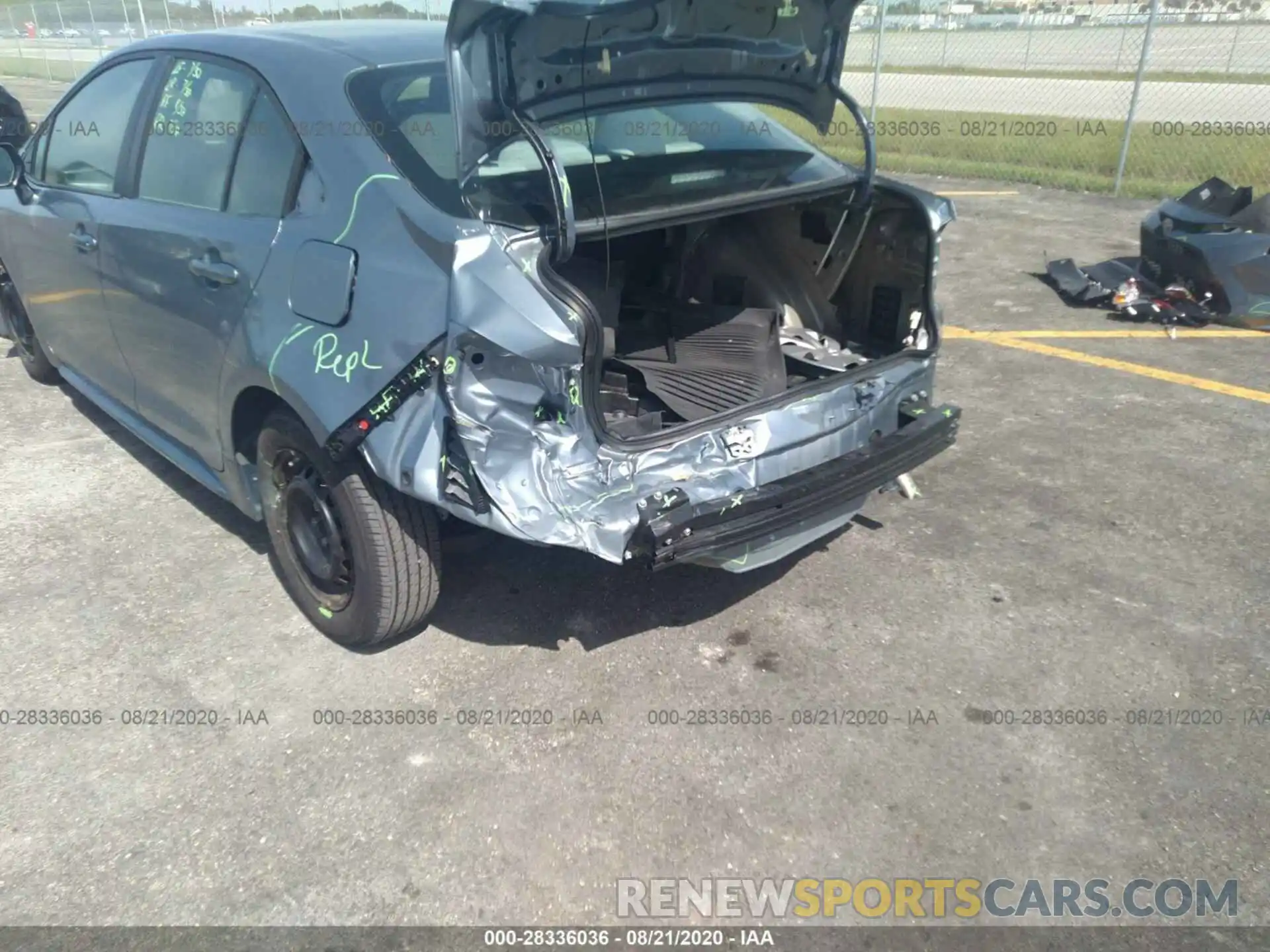 6 Photograph of a damaged car 5YFDPRAE5LP073399 TOYOTA COROLLA 2020