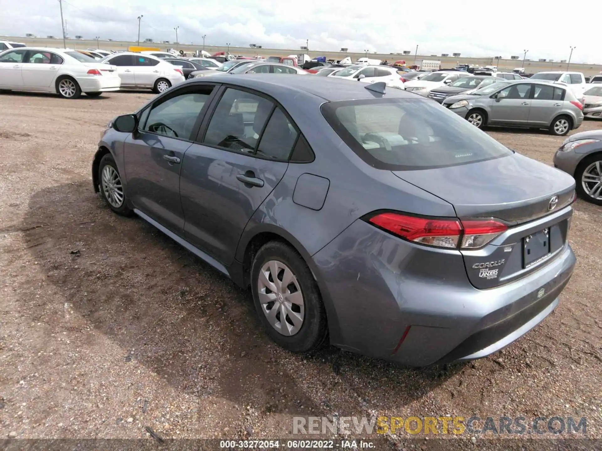 3 Photograph of a damaged car 5YFDPRAE5LP105915 TOYOTA COROLLA 2020