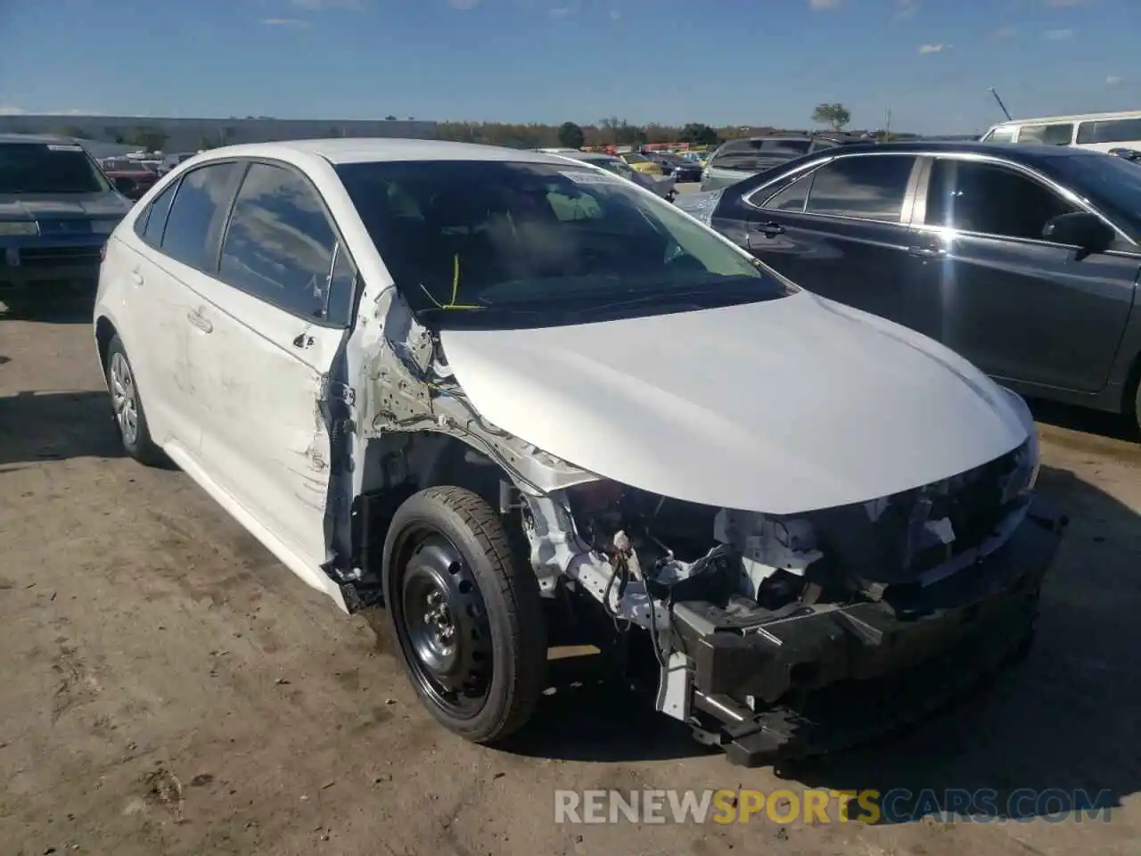 1 Photograph of a damaged car 5YFDPRAE5LP116509 TOYOTA COROLLA 2020