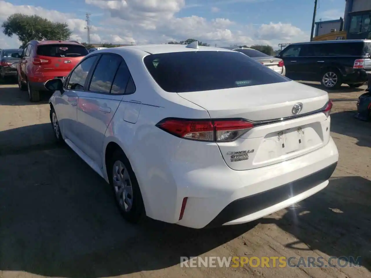 3 Photograph of a damaged car 5YFDPRAE5LP116509 TOYOTA COROLLA 2020