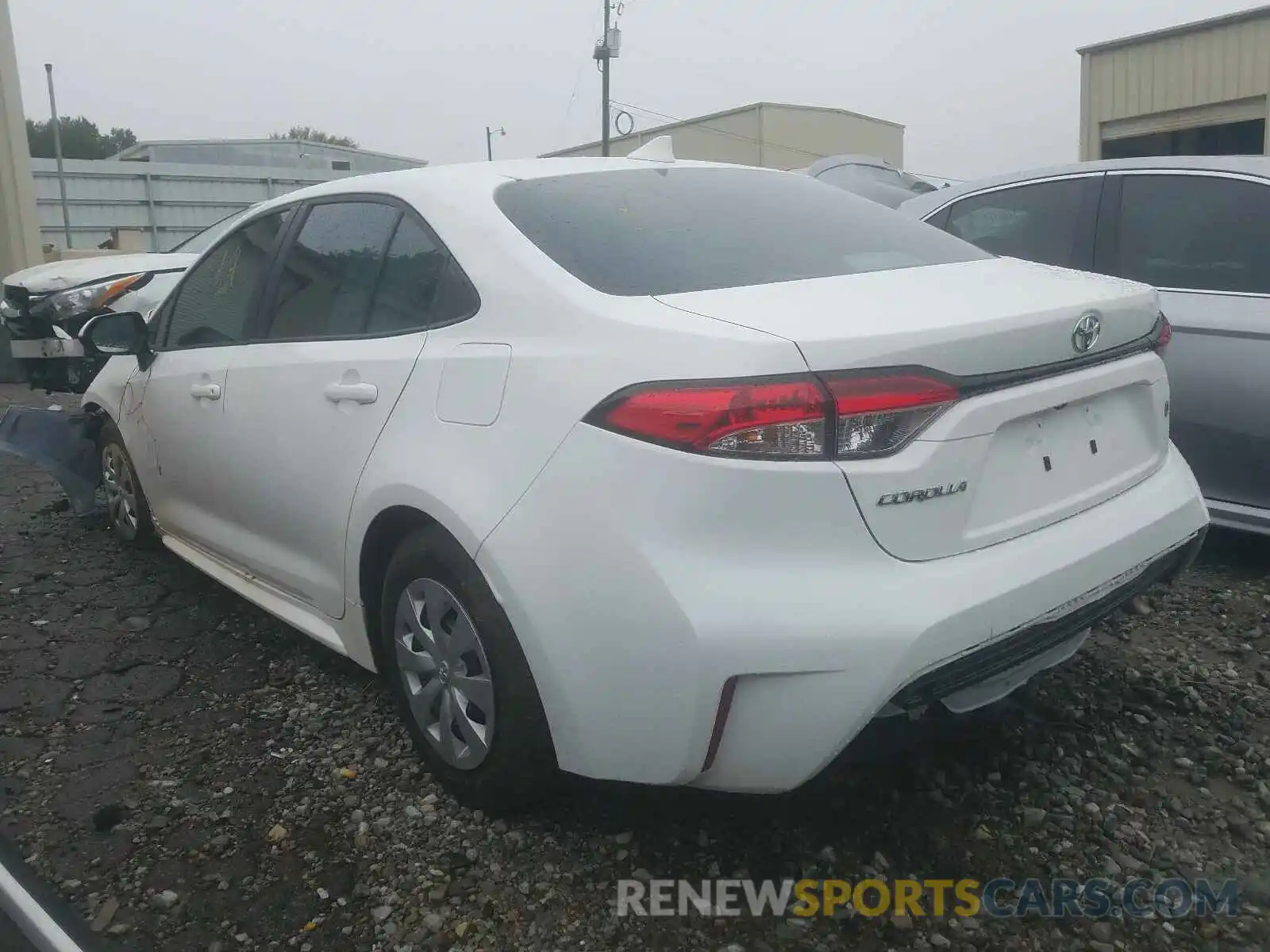 3 Photograph of a damaged car 5YFDPRAE5LP119006 TOYOTA COROLLA 2020