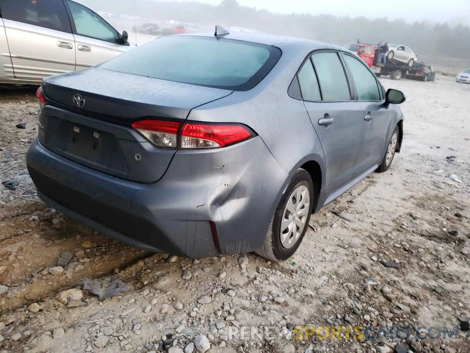 4 Photograph of a damaged car 5YFDPRAE6LP051718 TOYOTA COROLLA 2020