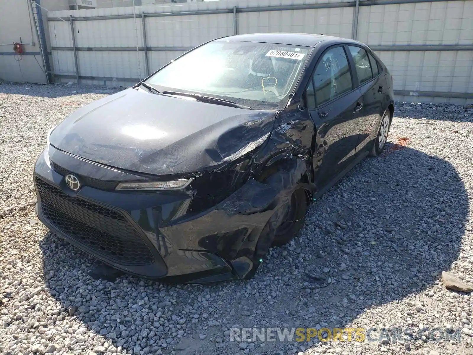 2 Photograph of a damaged car 5YFDPRAE6LP074254 TOYOTA COROLLA 2020