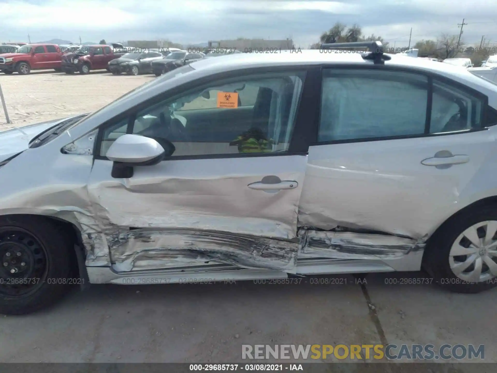 6 Photograph of a damaged car 5YFDPRAE6LP103204 TOYOTA COROLLA 2020