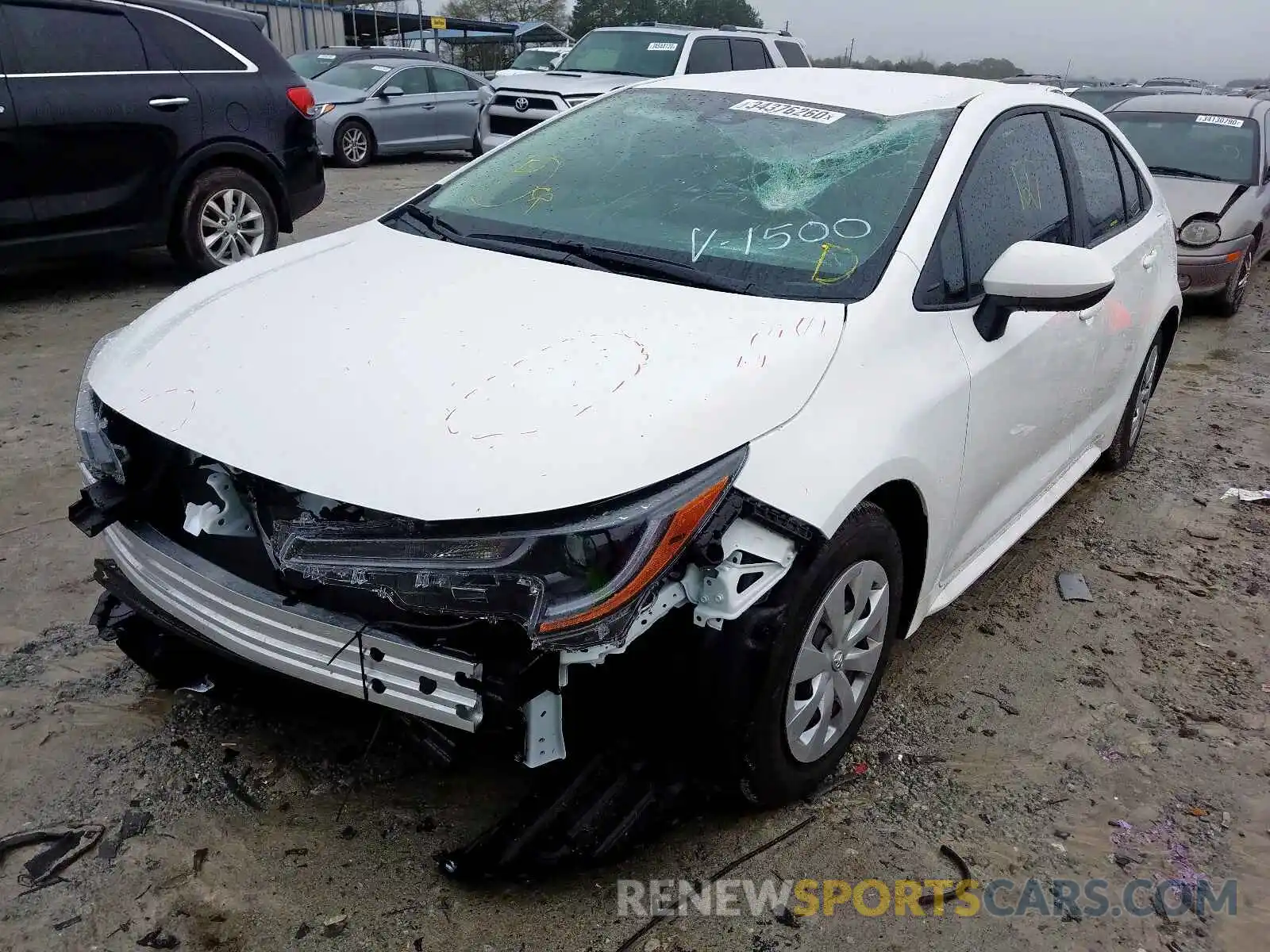 2 Photograph of a damaged car 5YFDPRAE6LP111500 TOYOTA COROLLA 2020