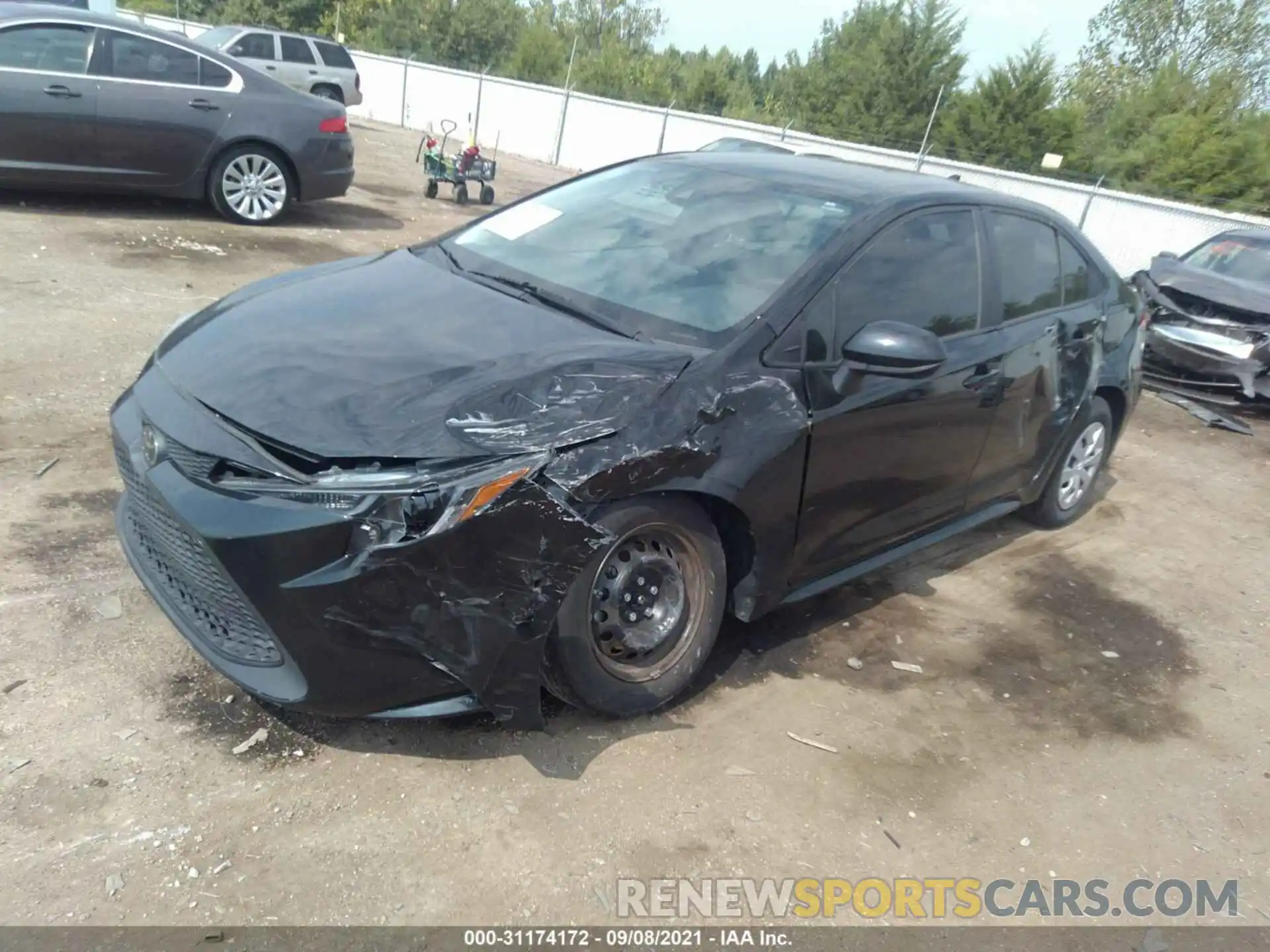 2 Photograph of a damaged car 5YFDPRAE7LP005640 TOYOTA COROLLA 2020